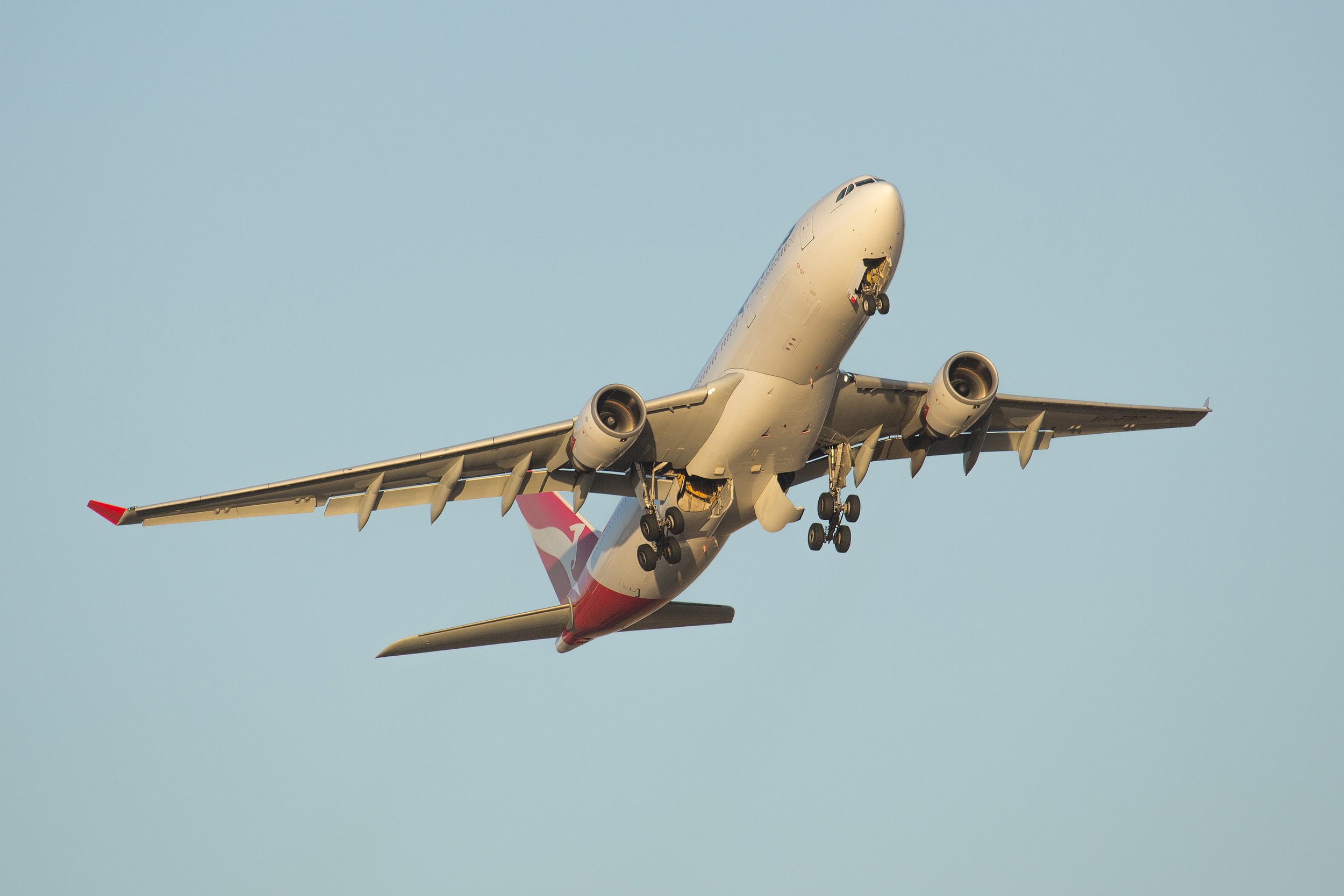 QF-332-EBC-ADL-TAKEOFF-9779.jpg
