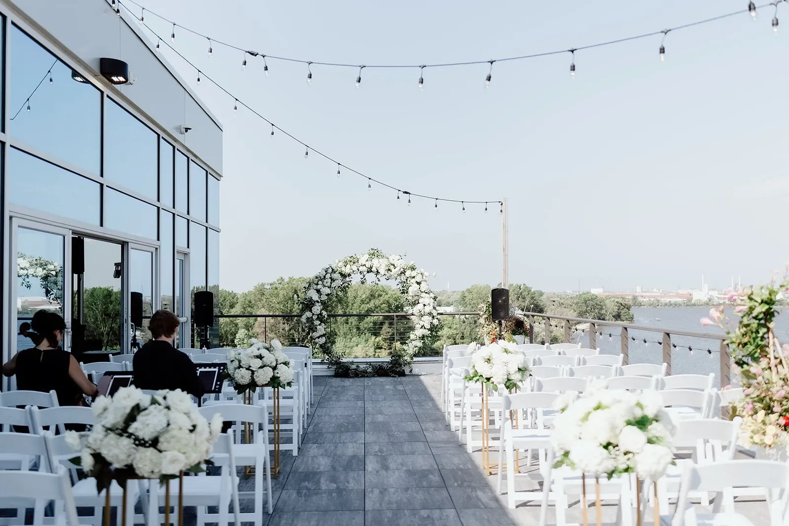 Wisconsin wedding venue The Terrace at Marina Circle