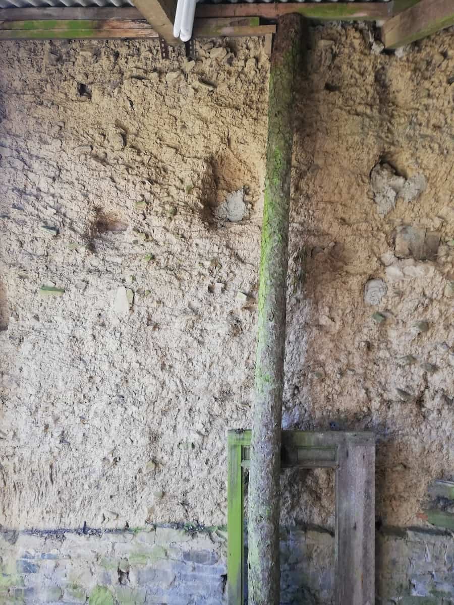 Close up of an old wall within Jasmine Cottage in Bradworthy, Devon