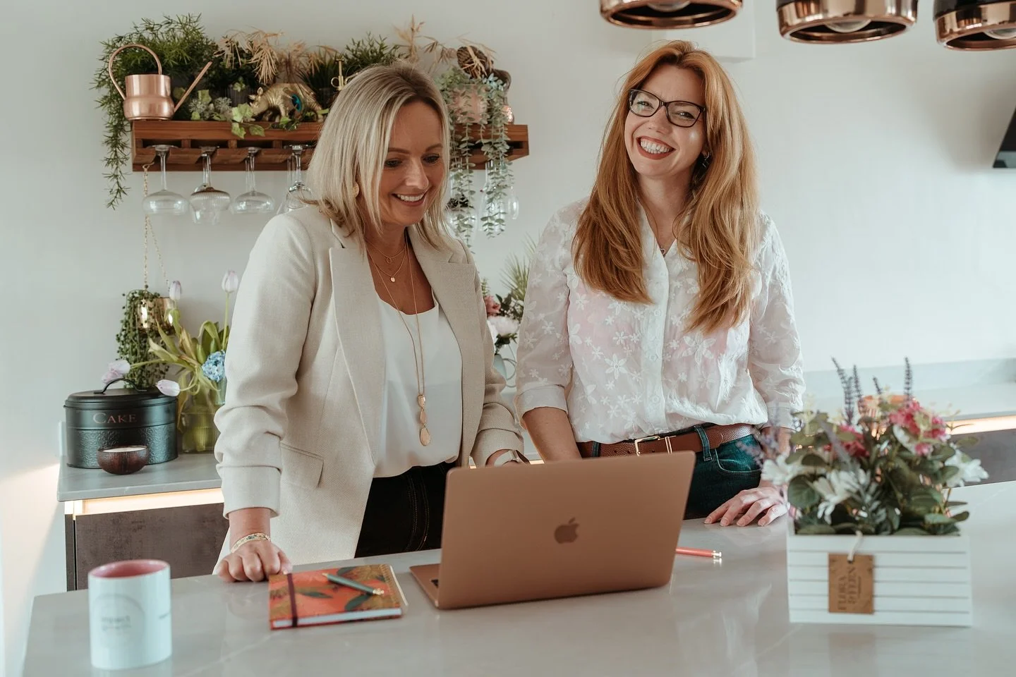 Brand Shoot with @impactgrowthacademy 

Strong visuals for a strong launch! 

Impact Growth Academy is led by two inspiring women delivering training in LinkedIn strategy, confidence building, personal branding, and talent development &mdash; helping