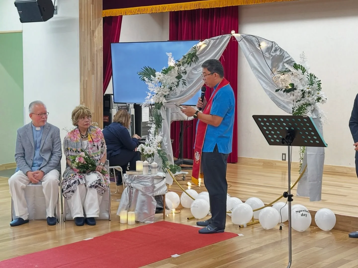 So many reasons to lift our hearts in praise! ✨🙌 Grateful for moments of worship and the community that strengthens our faith. 

SCFAM ADACHI ASSEMBLY 
SCFAM Adachi + SCFAM WADO + PCJC

With Bishop Chito Ramos and Salve Ramos

Happy 43rd Wedding Ann