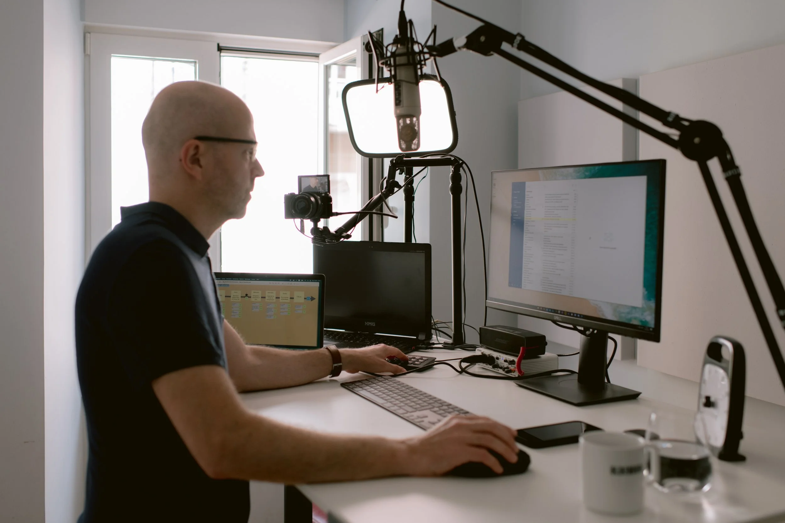 Last preparations ahead of a virtual workshop. Are the main and the backup computer running fine? Are all apps working as they should?