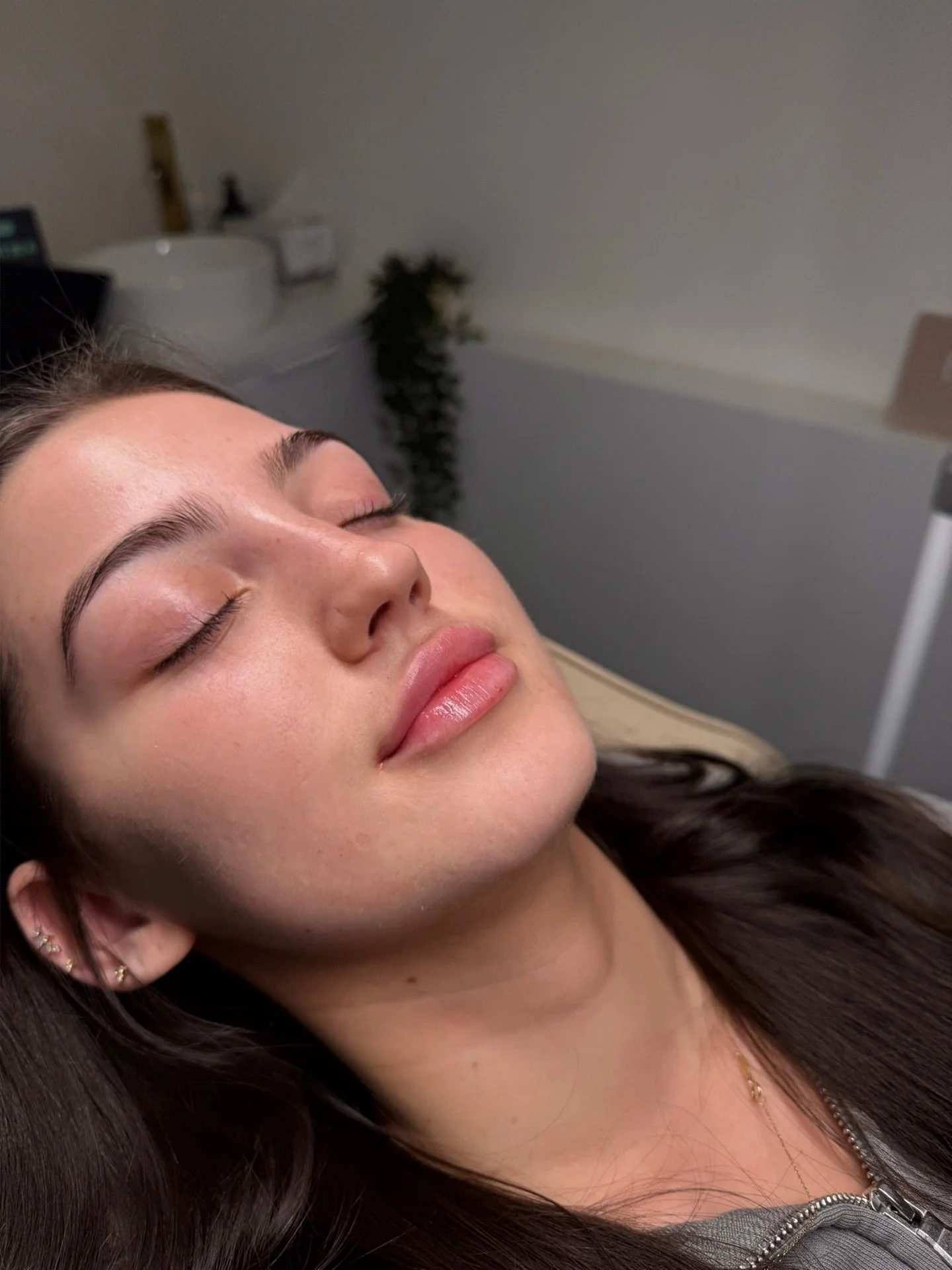 Every detail matters. At &Eacute;lev&eacute; Cosmetics your journey begins with a private consultation where we take the time to understand your goals and create a plan designed just for you. Ready to start your journey? Book your complimentary consu