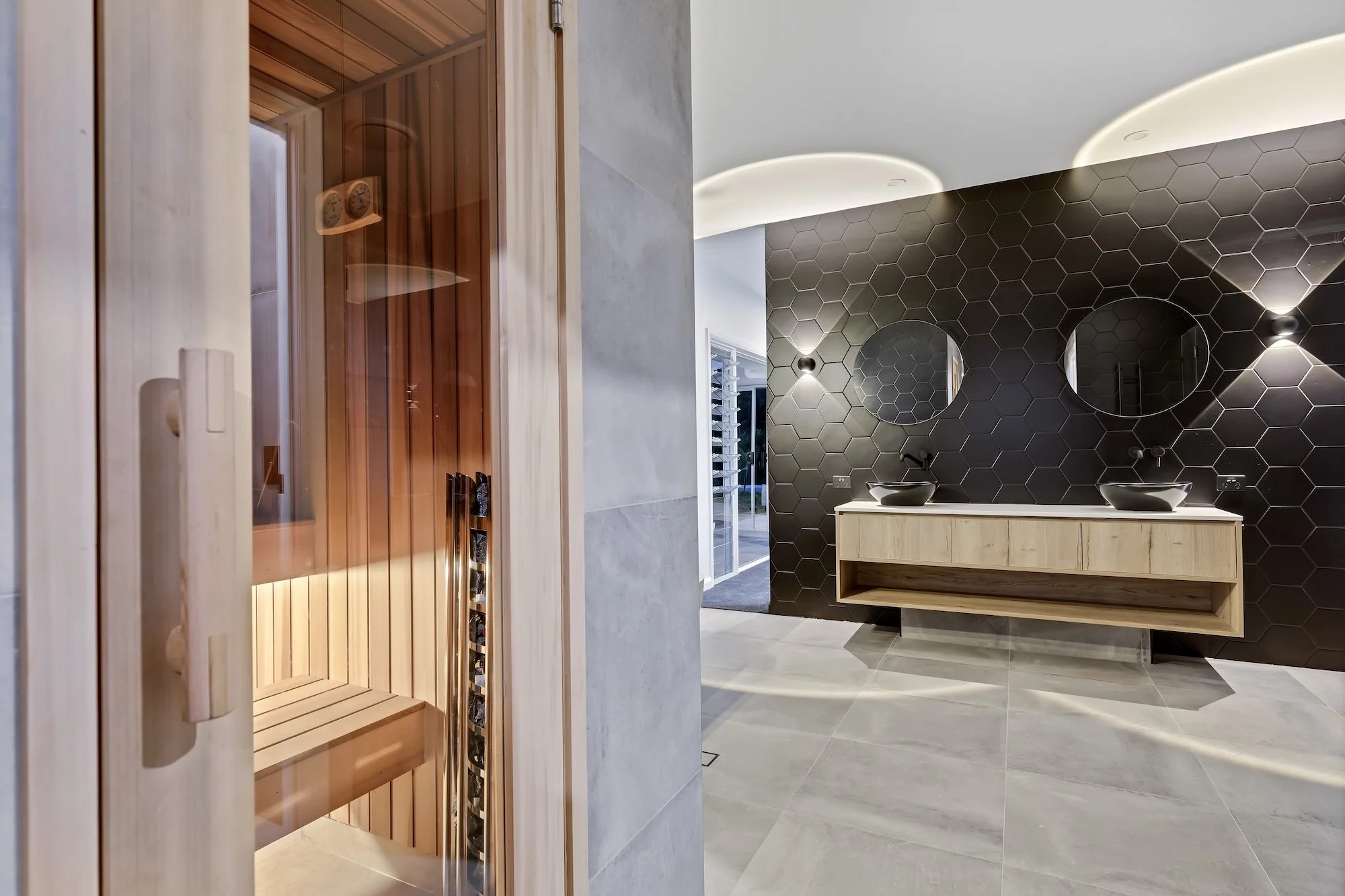 noosa-hinterland-agnes-water-builder-interior-sauna.jpg