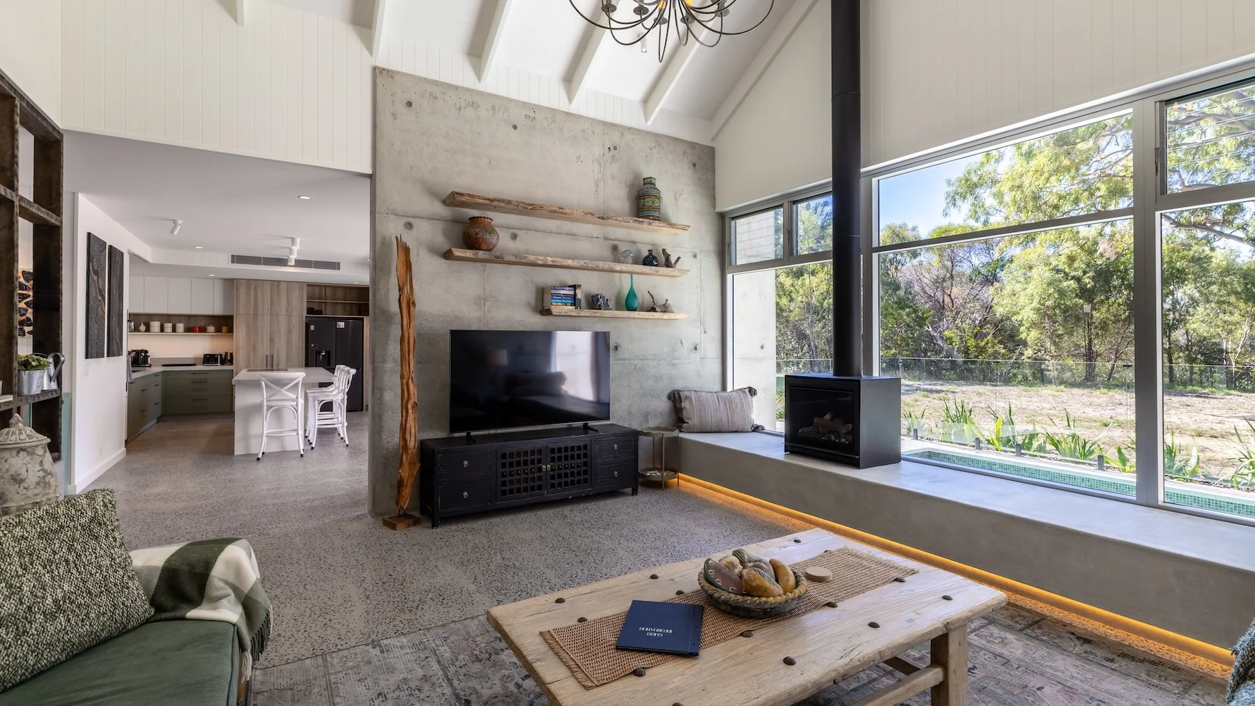 driftwood-agnes-water-builder-interior-lounge.jpg