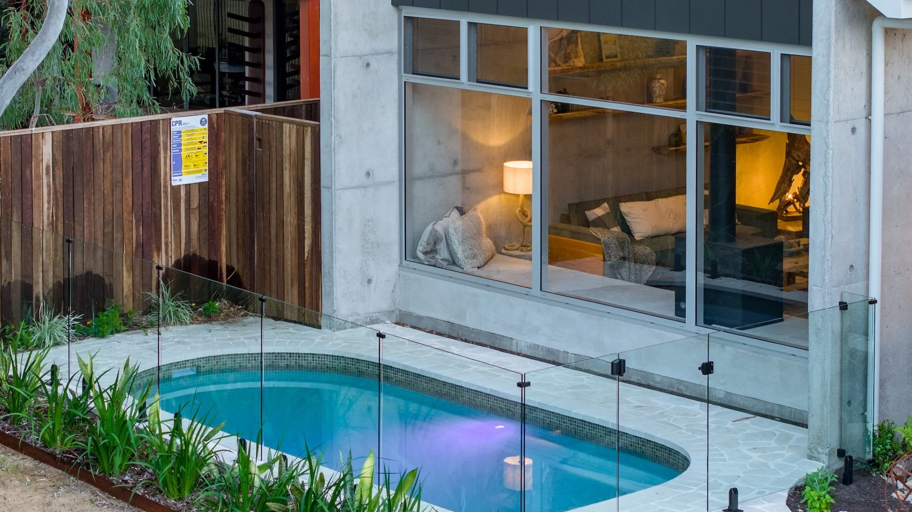 driftwood-agnes-water-builder-exterior-pool.jpg
