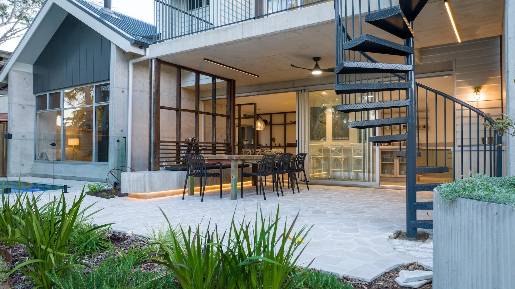 driftwood-agnes-water-builder-exterior-low.jpg