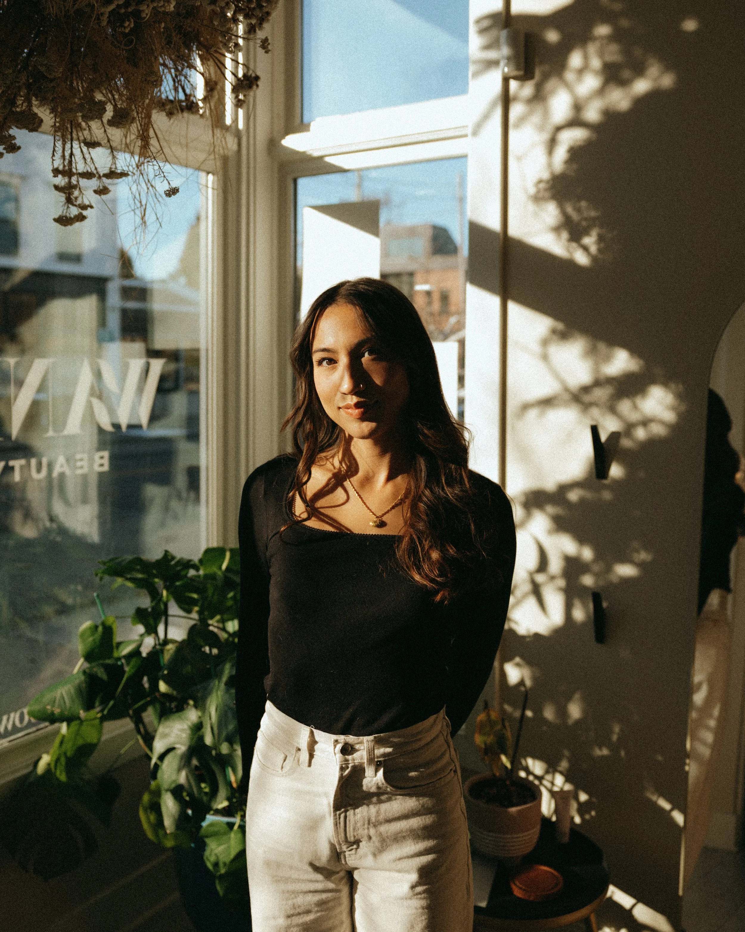 Meet Alexus (she/her), a massage therapist and bodywork pro with 4+ years of experience,