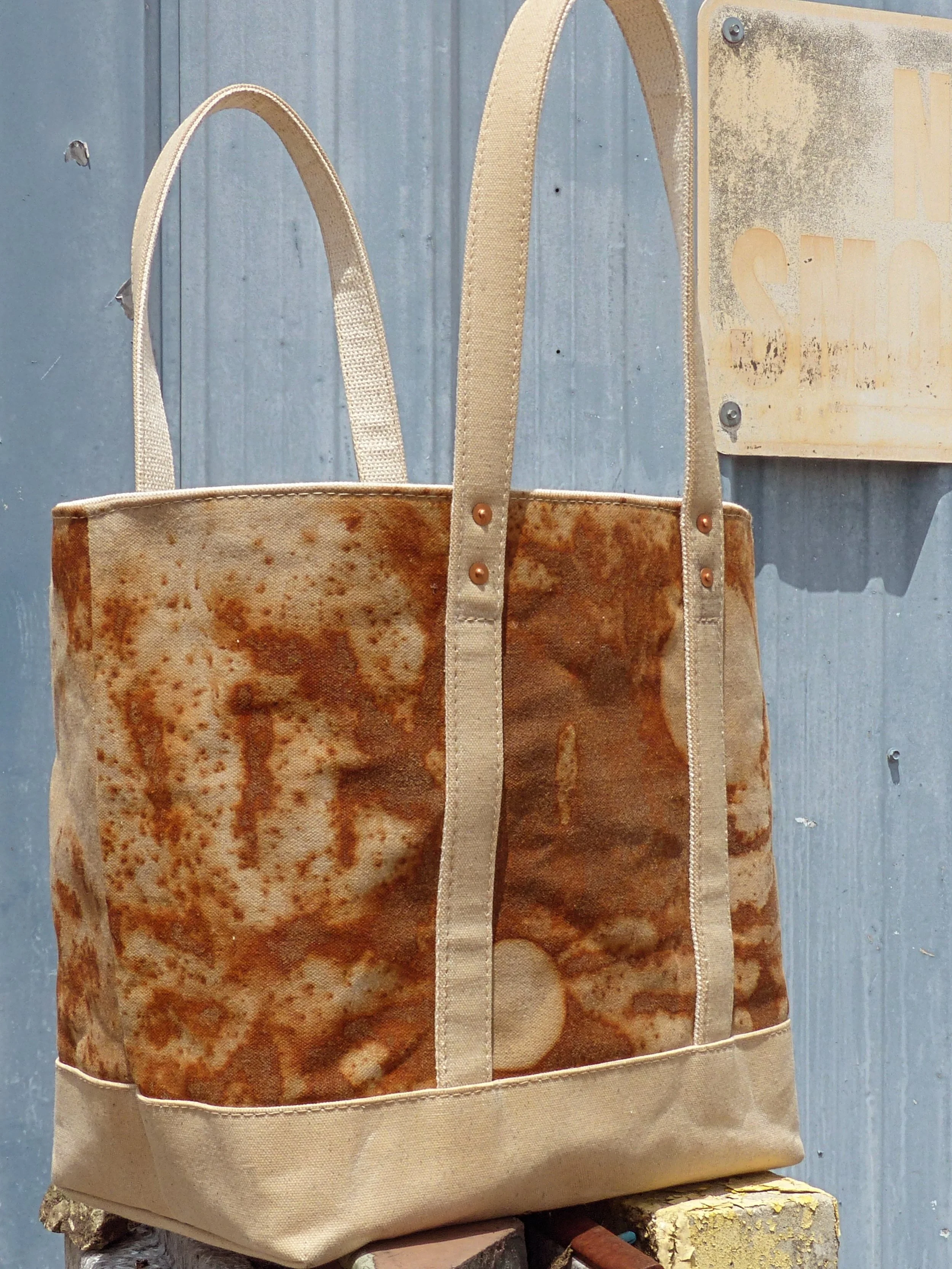 Original rust printed tote, donated to Florida Spring Council 