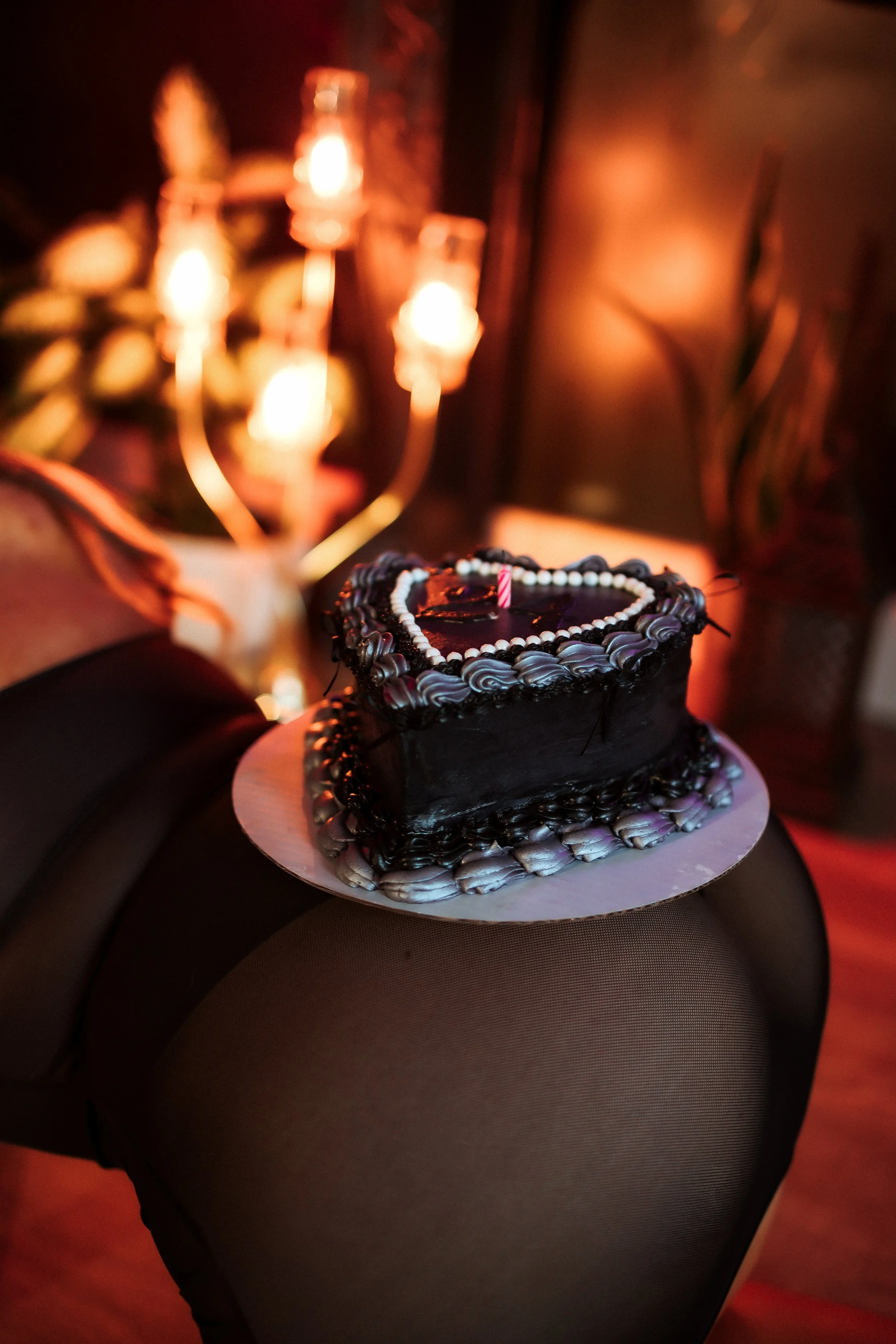 Latina Woman doing a boudoir session in Rock Island Illinois