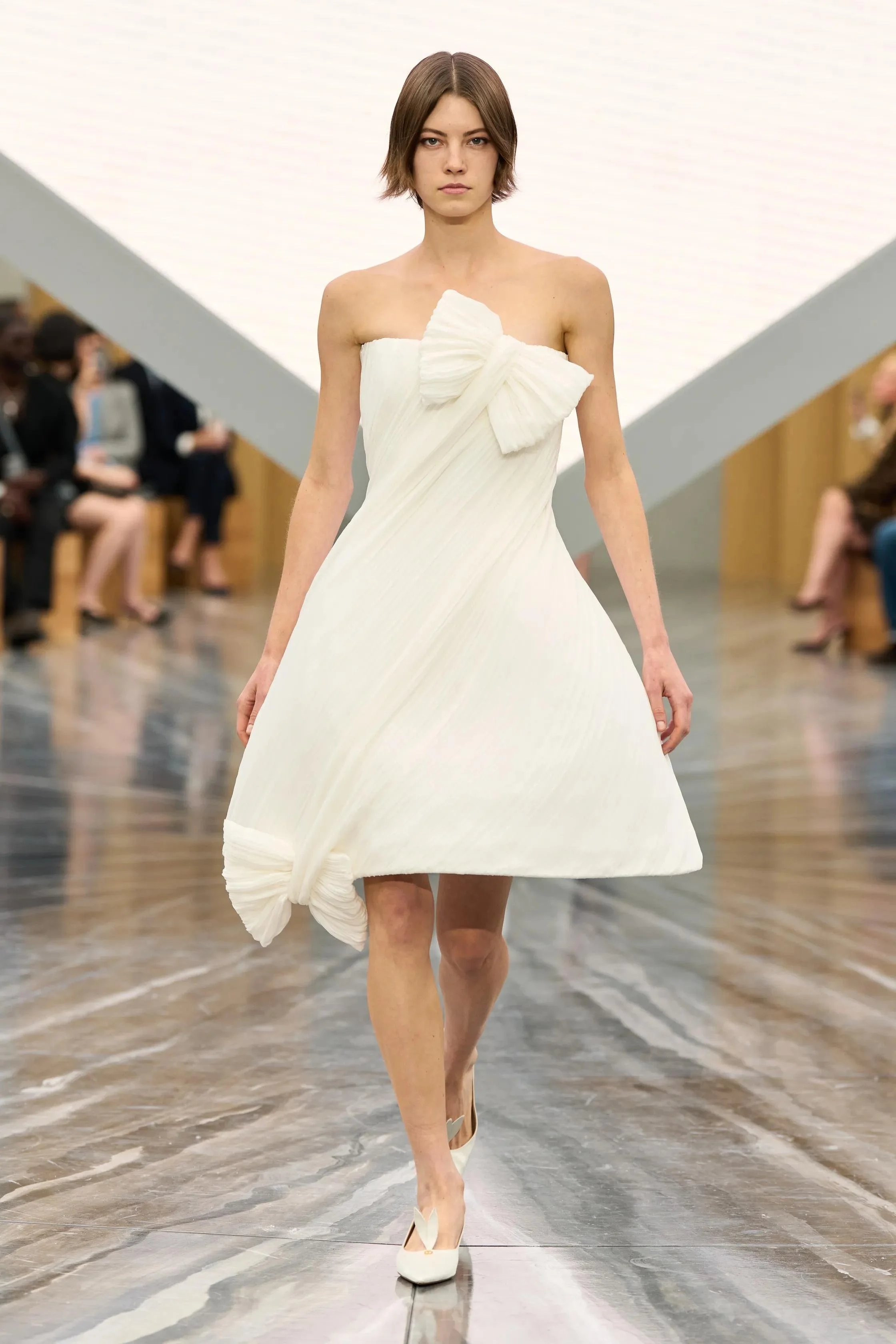 00001-christian-dior-spring-2026-ready-to-wear-credit-gorunway.jpg