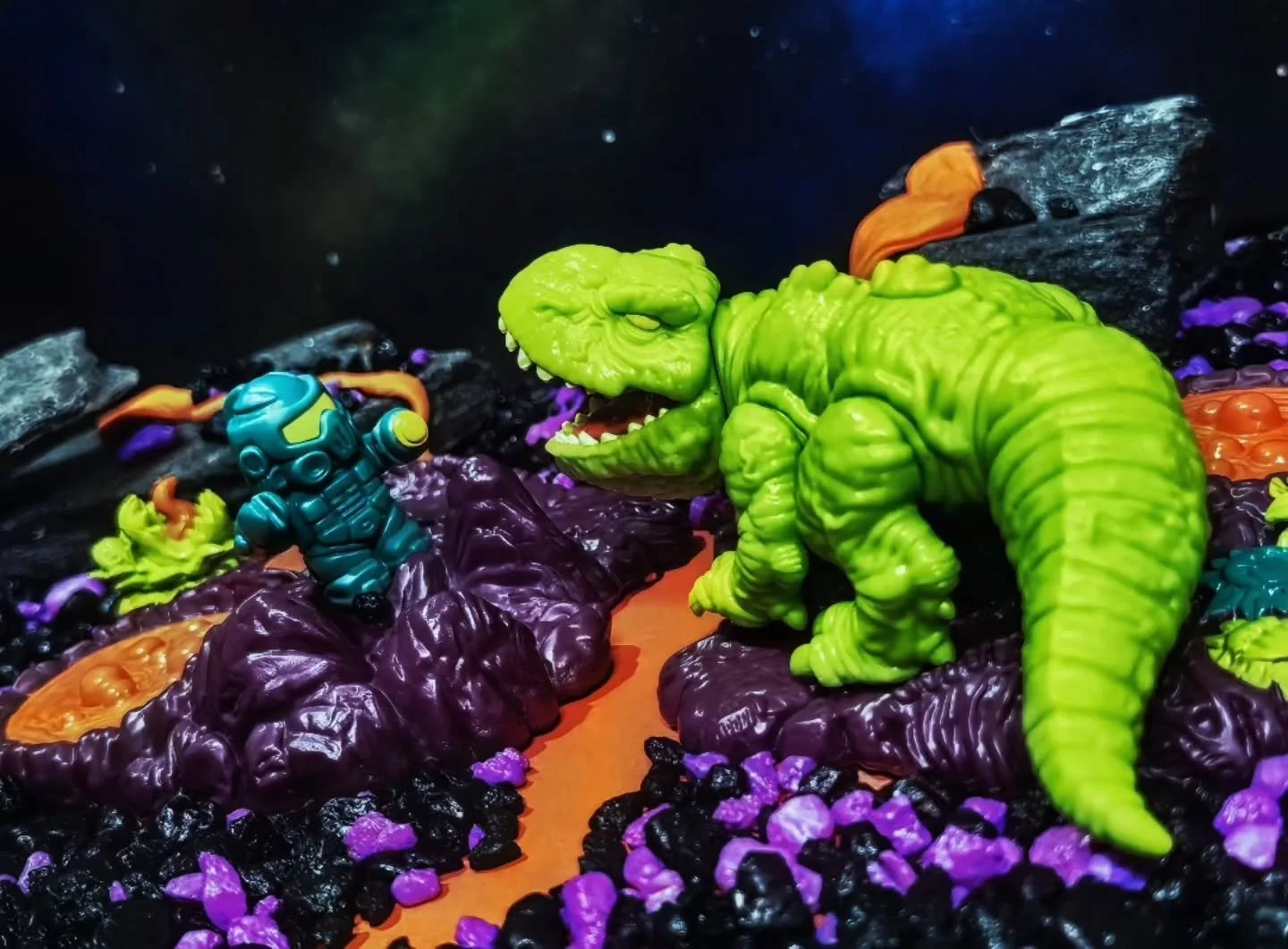 PALEOLORDS makes planetfall this FRIDAY, 7/26/26 at 9:00 PM EST.  Link will be in bio. 
#paleolords #glyos #jamesgroman #dinosaurs #actionfigures