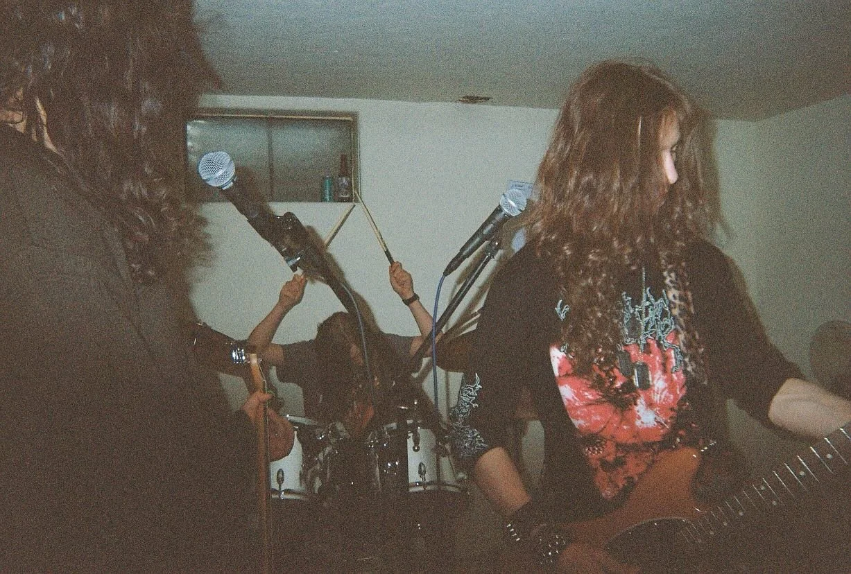 hey guys erm we&rsquo;re gonna be playing soon look @ these cool pix okay bye 🫶☺️💚

#acidgoth #groovemetal