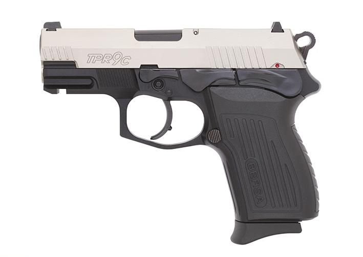 Calibre: 9mm / Acción: Doble y simple con martillo externo / Cañon: 85,7 mm, 6 estrías, 254 mm de paso a la derecha/ Peso: 790 grs / Cargador: 13 cartuchos / Funcionamiento: semiautomático