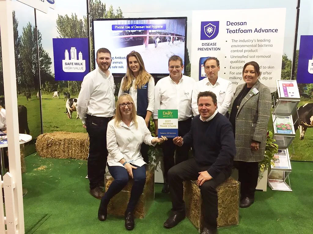 Deosan Trade Show Award 2018 pic 2-Edited 2025.jpg