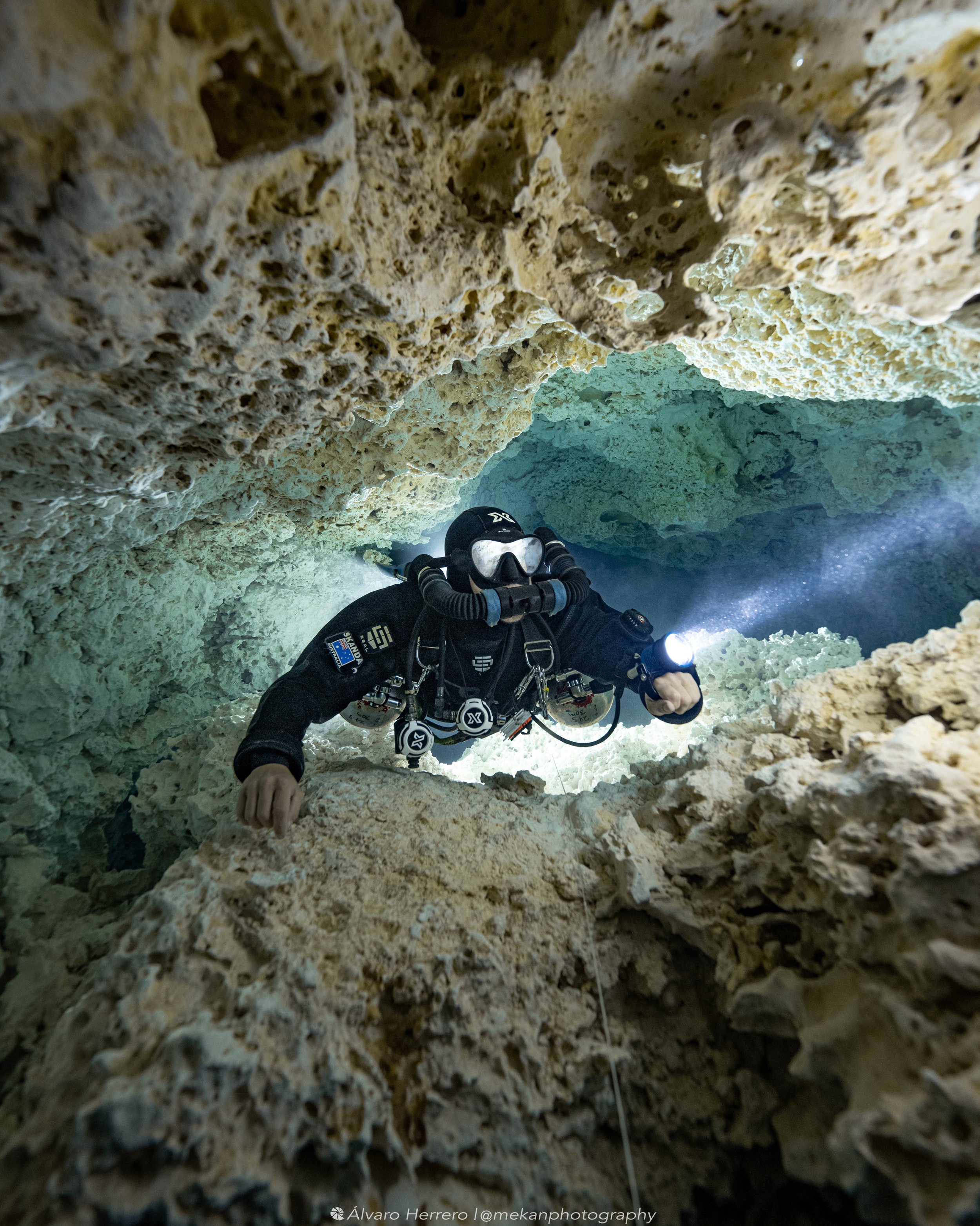 KISS Sidewinder CCR is perfect for cave diving