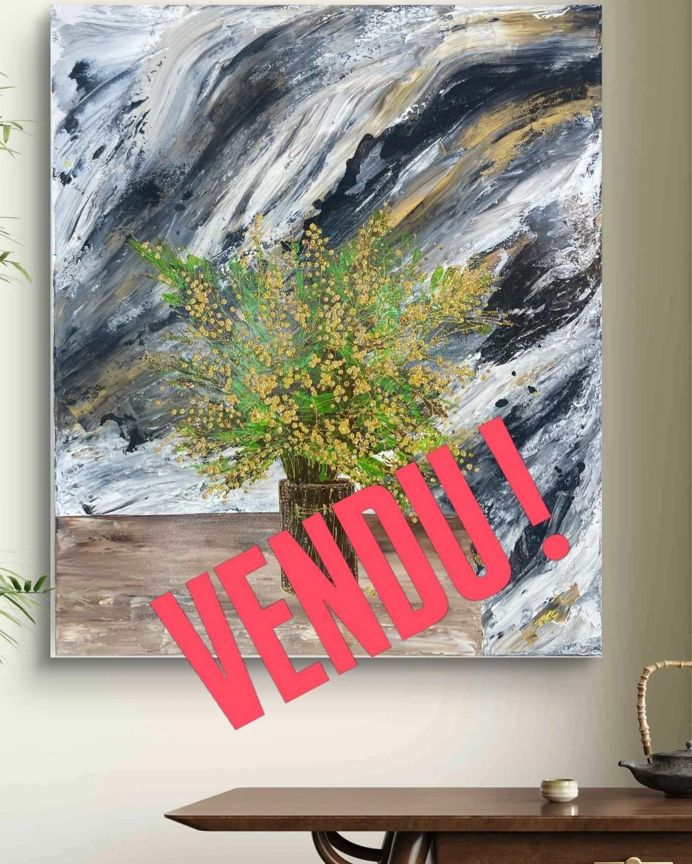 &laquo; le souffle du mimosa &raquo; a trouv&eacute; sa place dans un foyer chaleureux 🥰
J&rsquo;ai eu la chance et l&rsquo;honneur de participer au choix de cette famille pour deux de mes &oelig;uvres, d&eacute;sormais install&eacute;es dans leur c