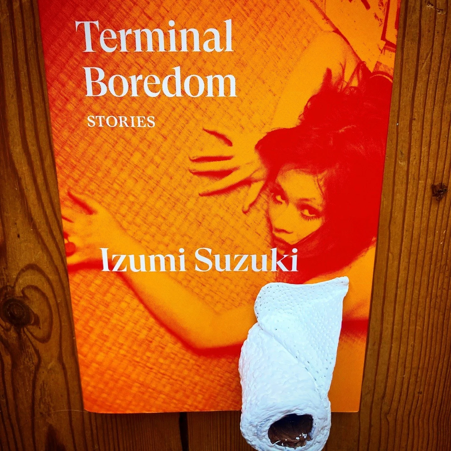 Three-part pitch: in three paragraphs @versobooks blurb for Izumi Suzuki's Terminal Boredom uses the classic publicity formulation: what is it? how does it work? why do it? Paragraph one tells you what you're holding. Paragraph two pitches the seven 