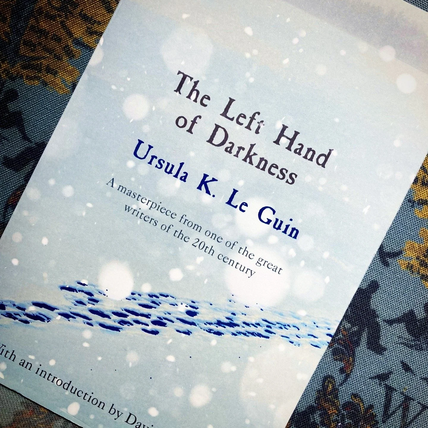 Blurbs in the wild: Pitches are the words we put in and the words we leave out. Ursula Le Guin's The Left Hand of Darkness is a foundational text of science fiction but to read the blurb on @gollancz new edition you wouldn't know it is SF, you'd neve