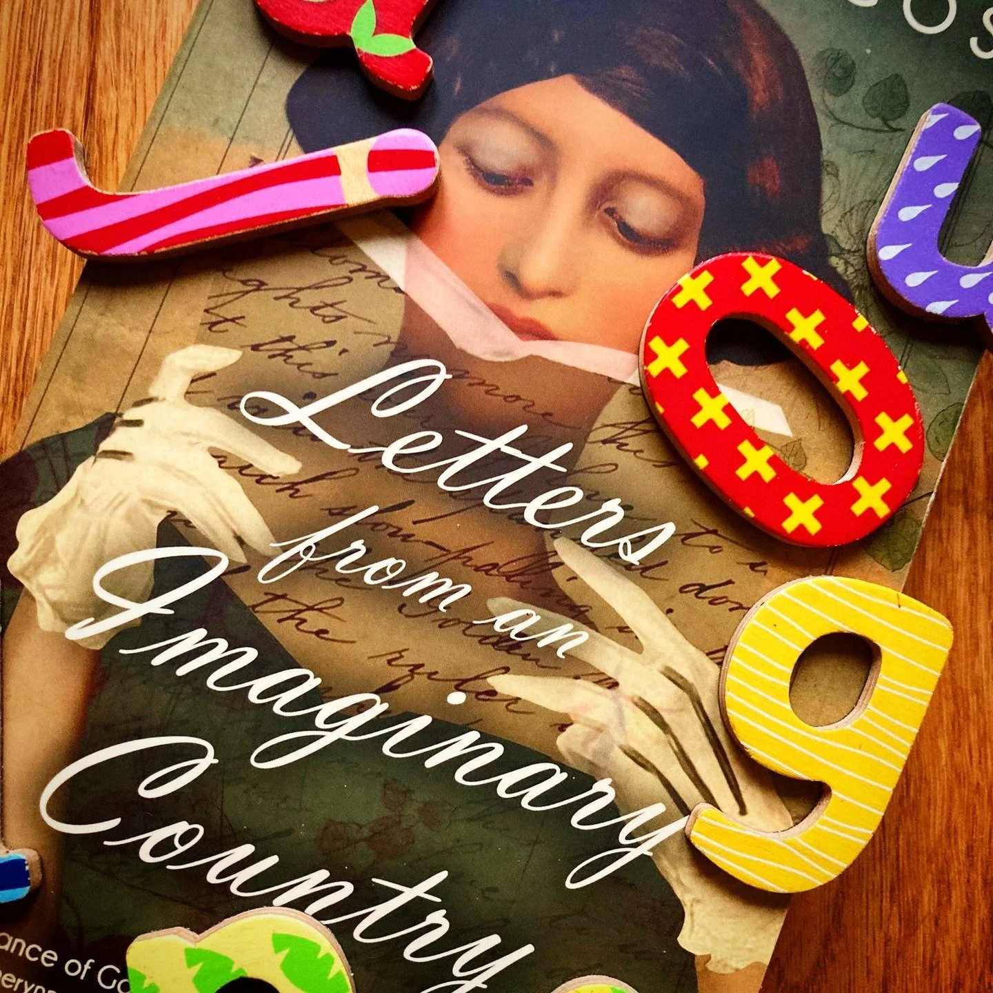 @theodoragoss and @tachyonpub brilliant Letters from an Imaginary Country does what is says on the tin. These remarkable short stories take you places you didn&rsquo;t know existed. 

The book&rsquo;s blurb is a three parter: paragraph one introduces