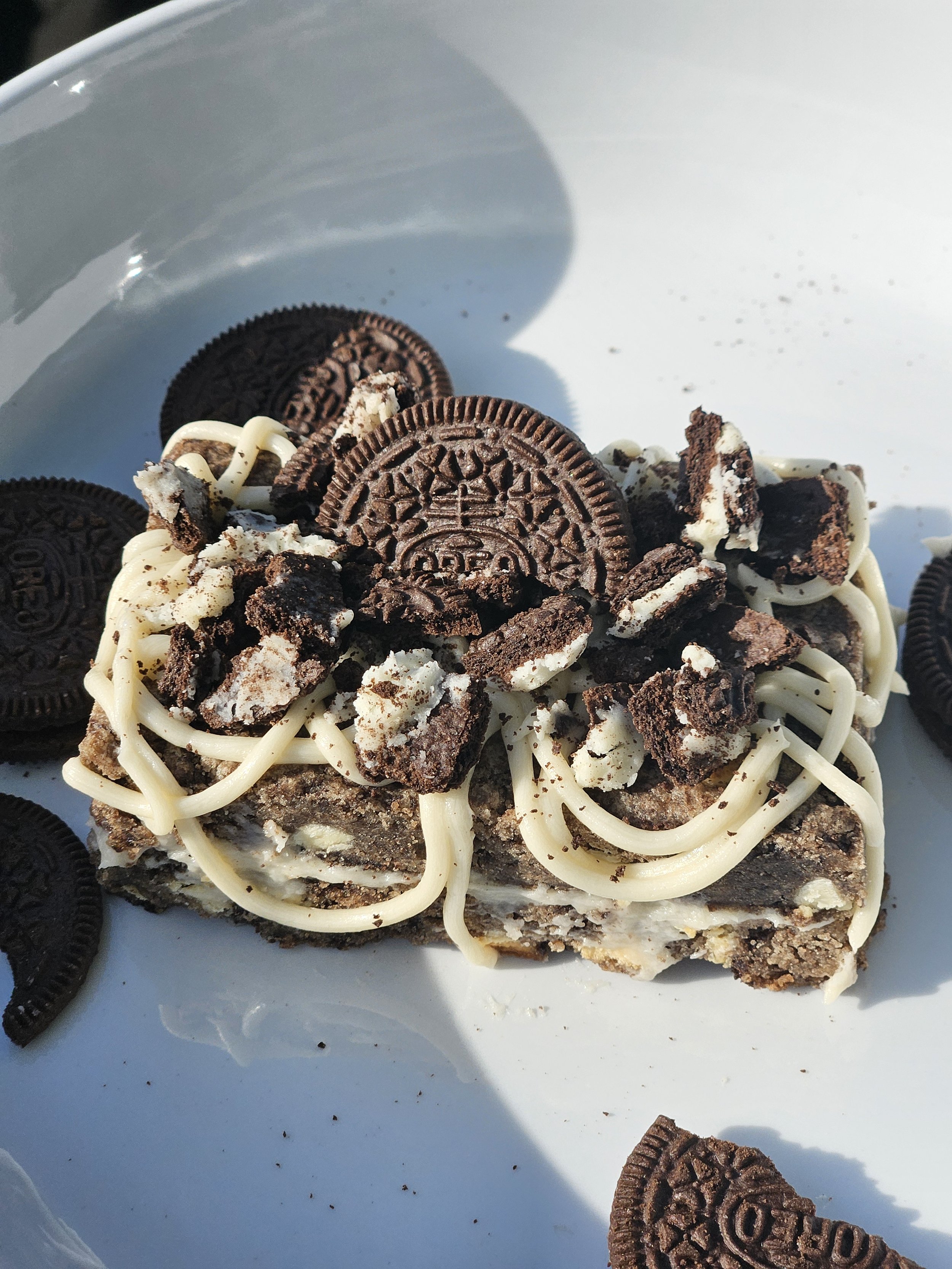 Oreo Cookie Sandwich Bars