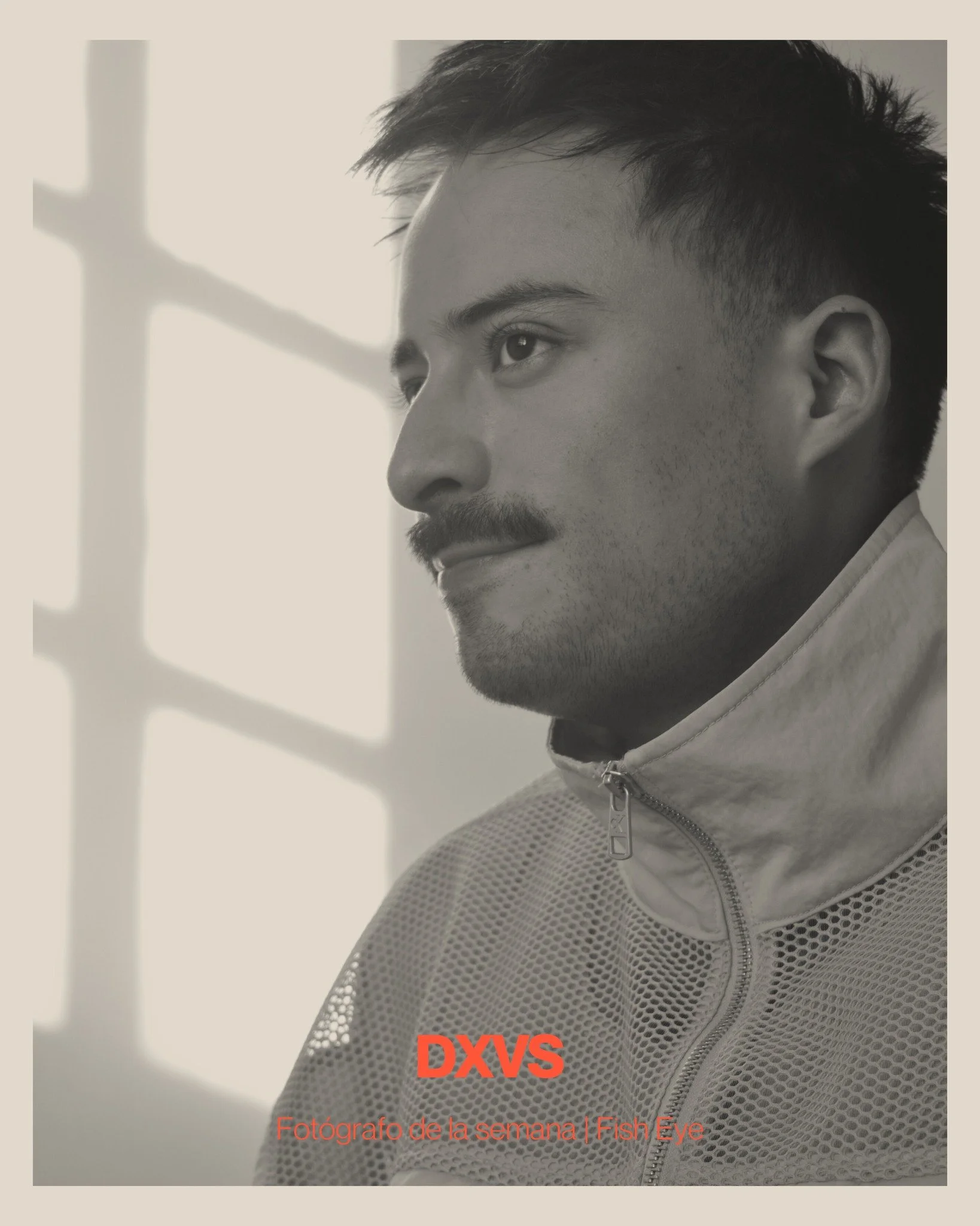 📷 Fot&oacute;grafo de la Semana: DXVS

DXVS es fot&oacute;grafo y licenciado en Cinematograf&iacute;a cuya pr&aacute;ctica cruza imagen fija y audiovisual con una mirada autoral s&oacute;lida y contempor&aacute;nea. Su trabajo ha sido reconocido int