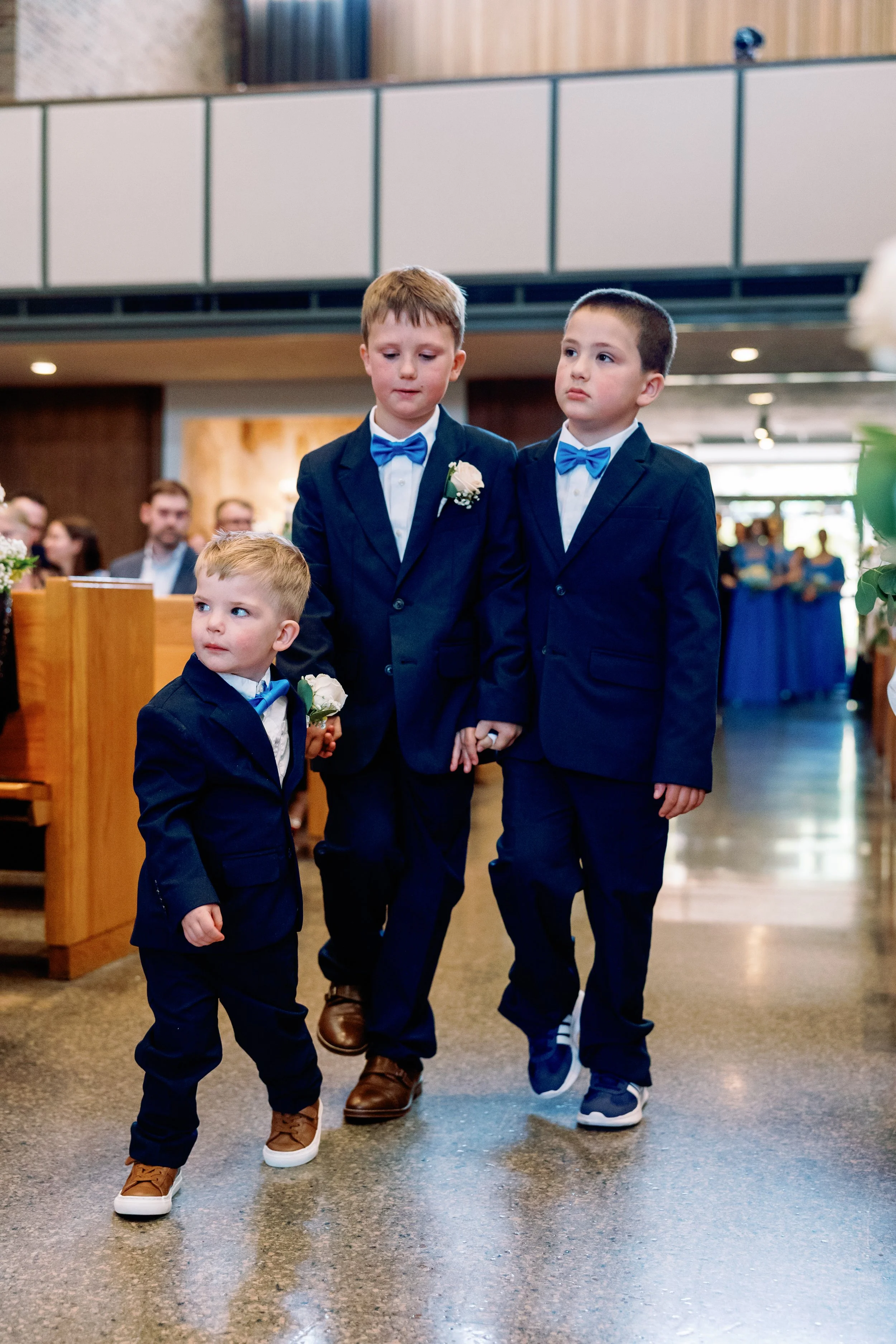 Emily & Nick sneak-35.jpg