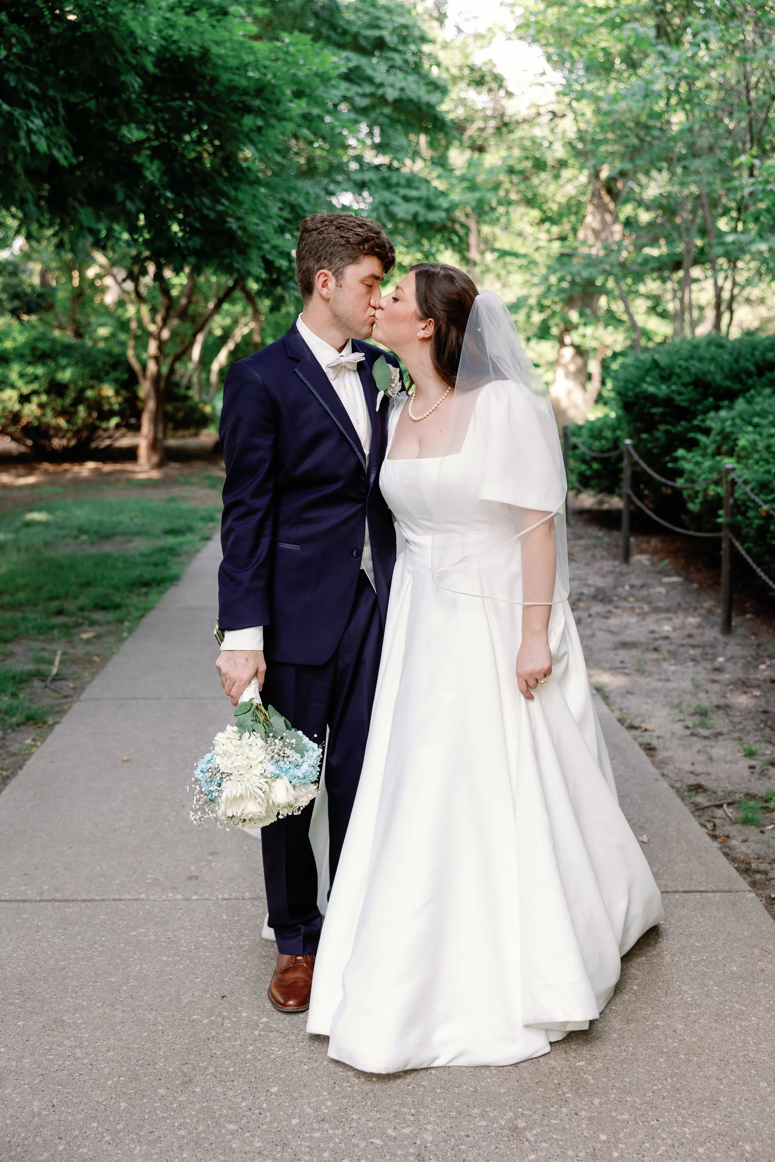 Emily & Nick sneak-67.jpg