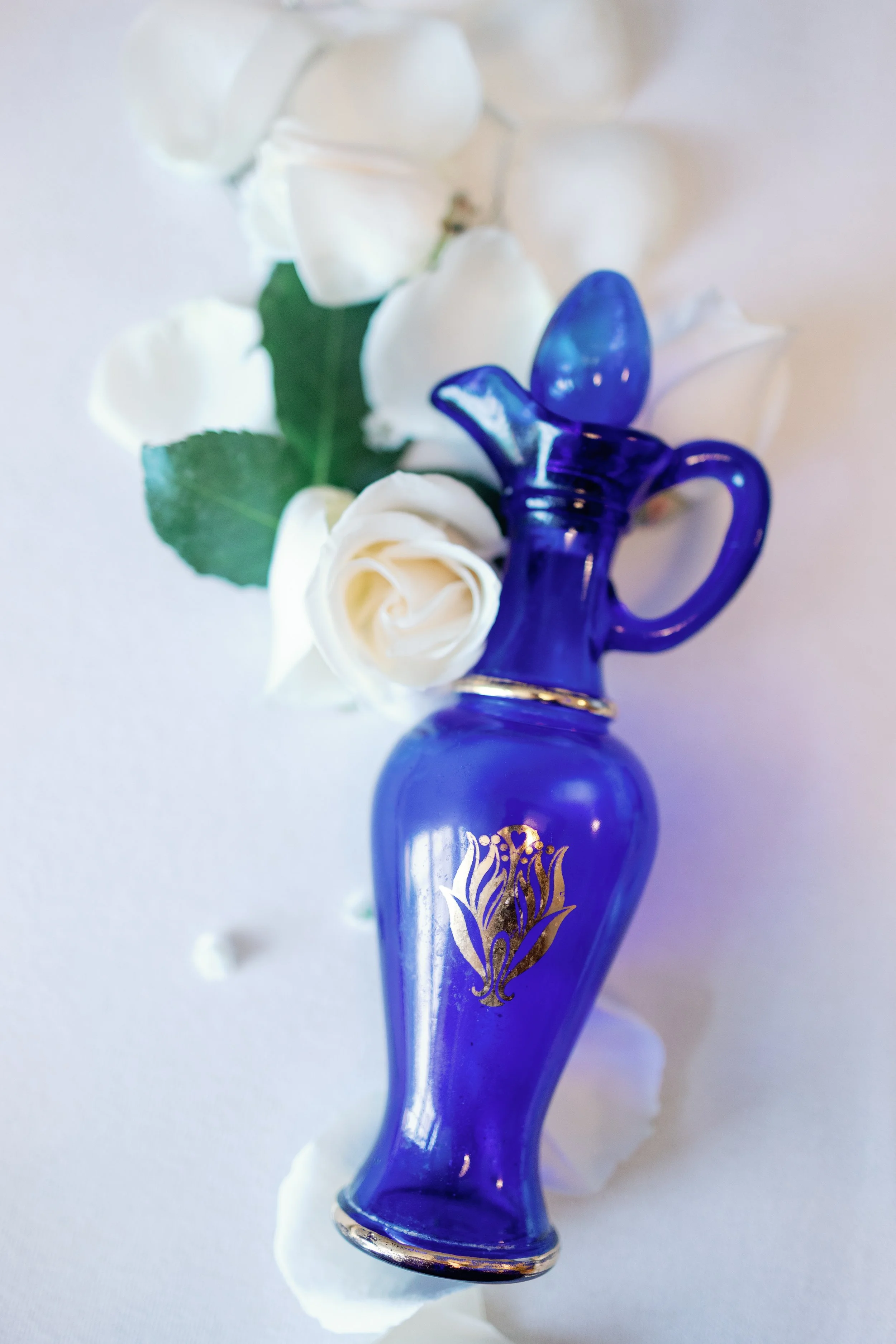 Emily & Nick sneak-12.jpg