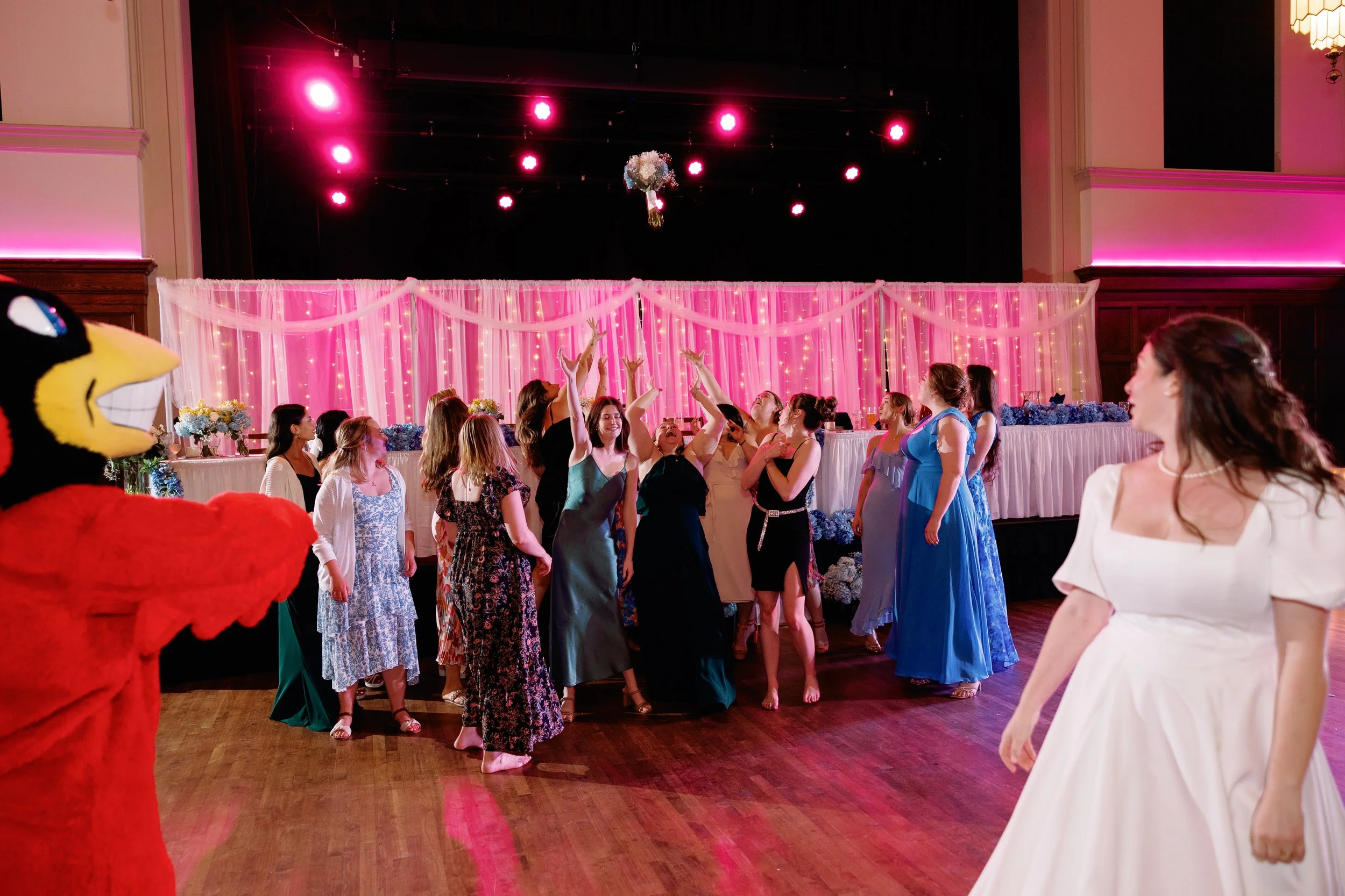 Emily & Nick sneak-81.jpg