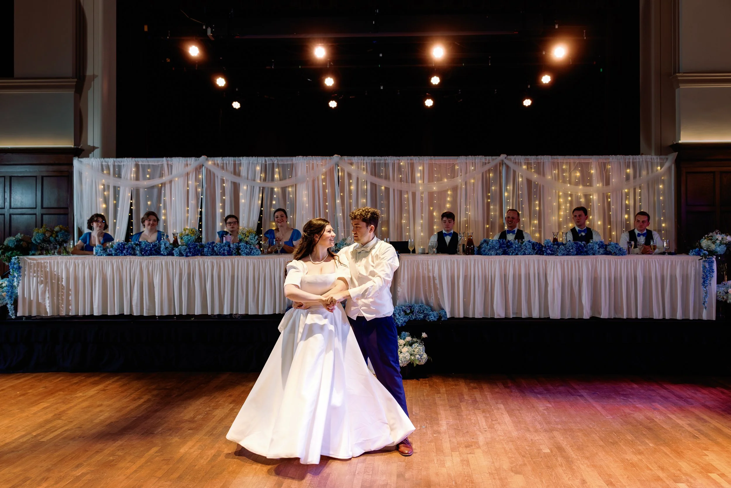 Emily & Nick sneak-77.jpg