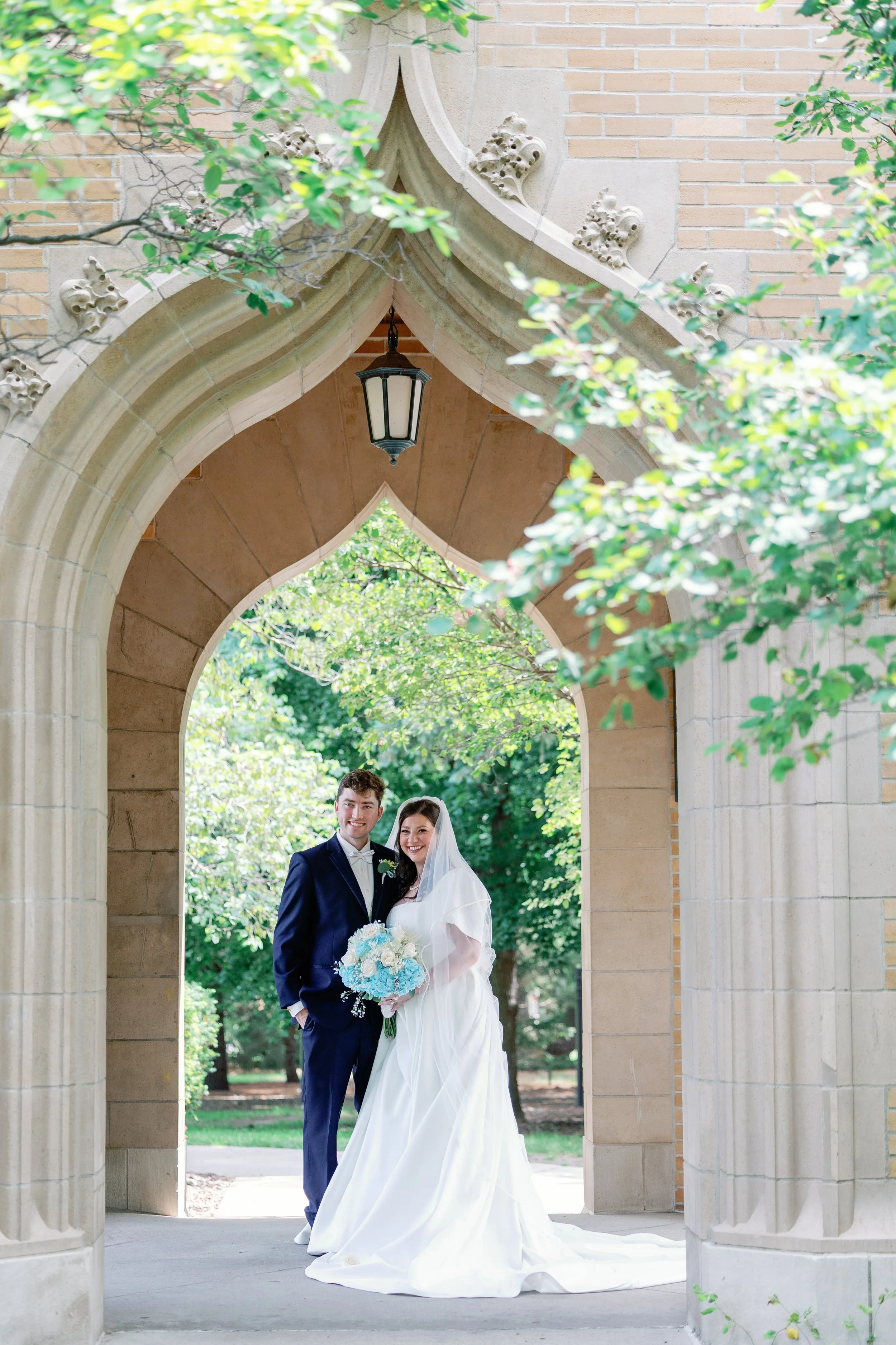 Emily & Nick sneak-18.jpg