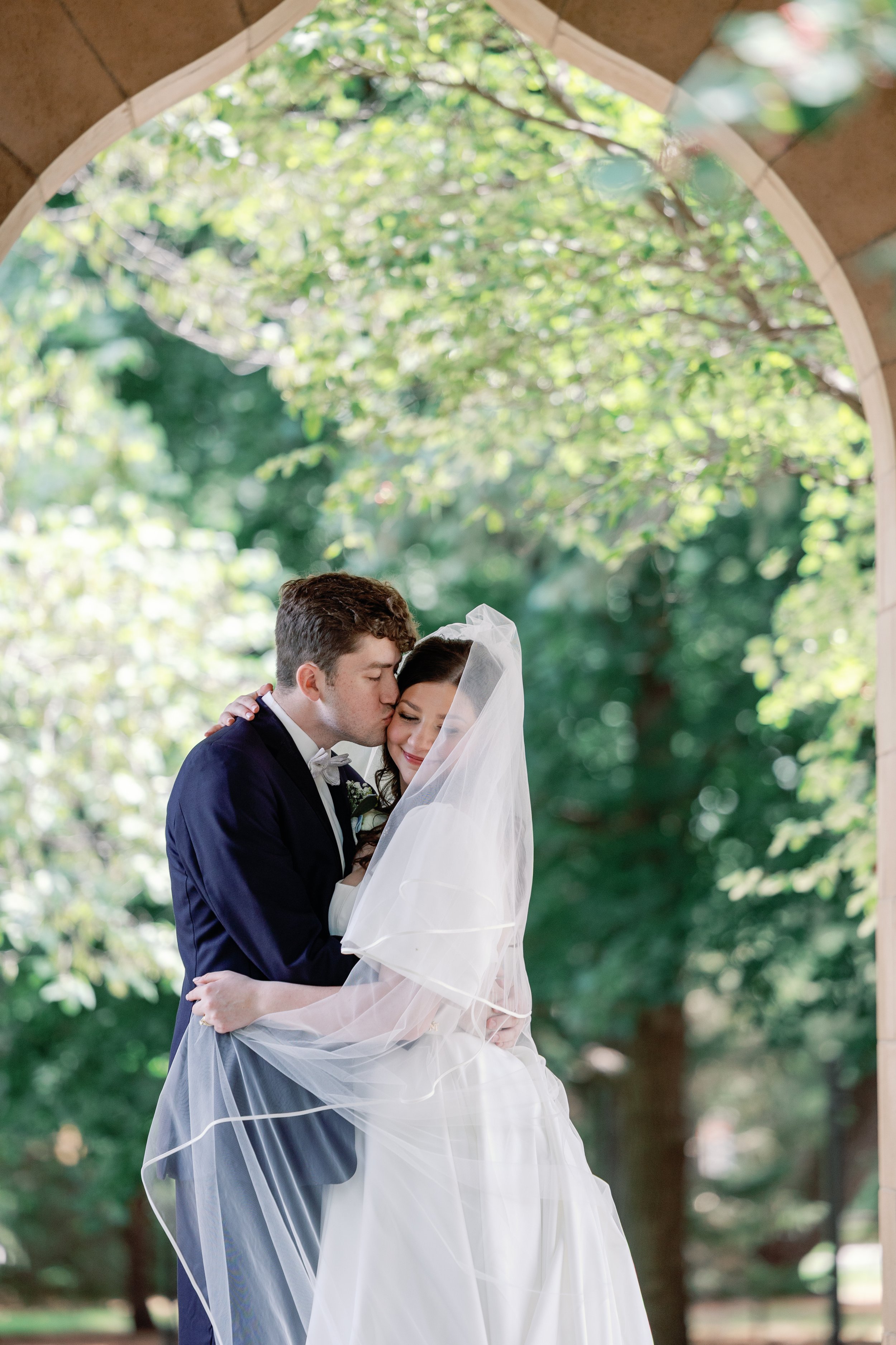 Emily & Nick sneak-16.jpg