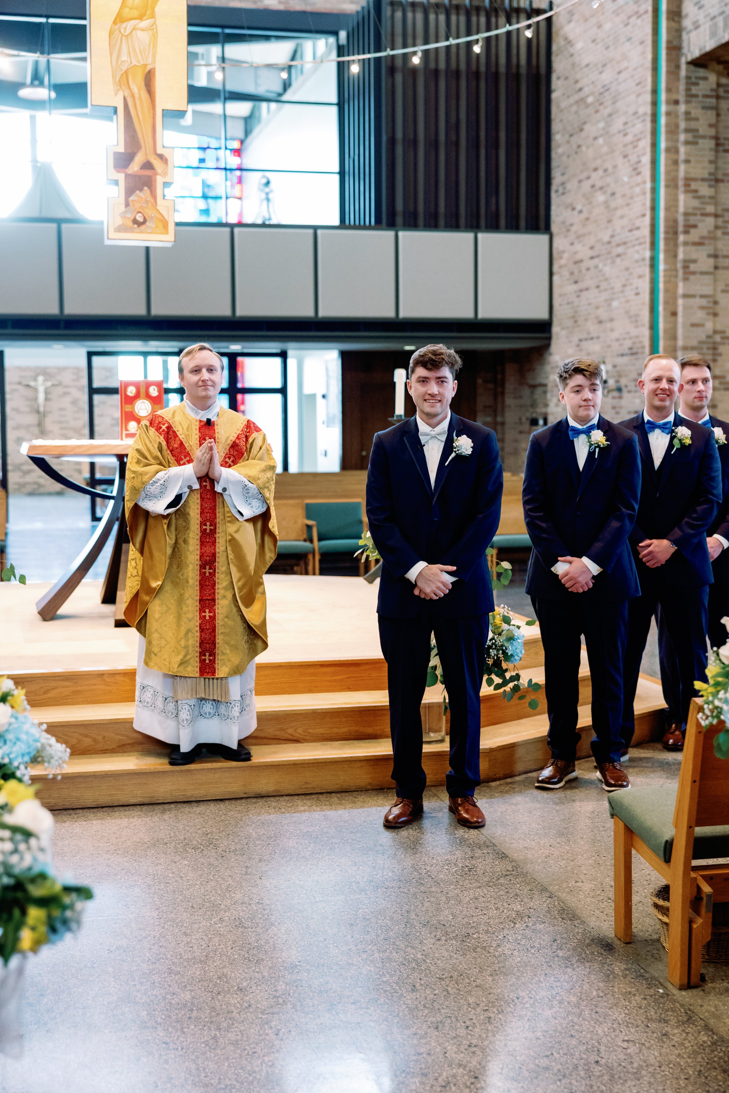 Emily & Nick sneak-36.jpg