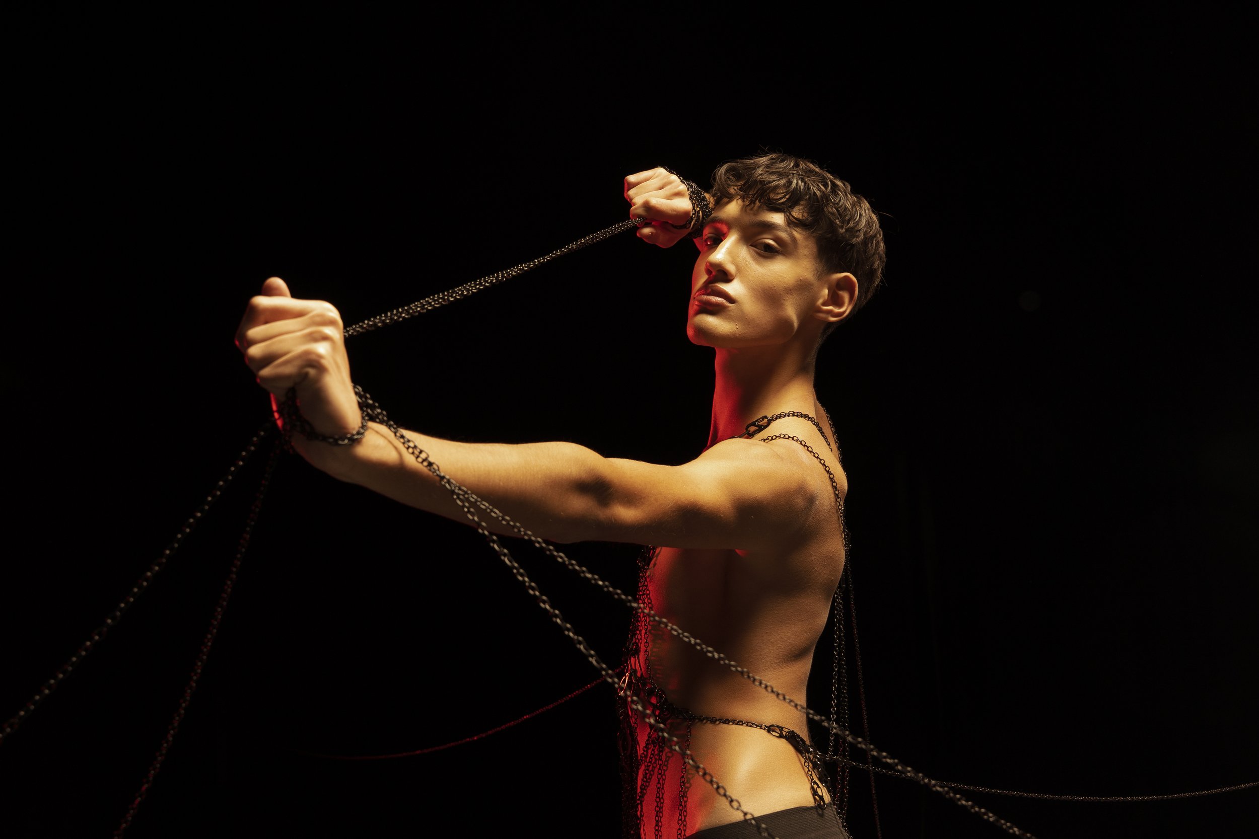 Luka Demir - chaintop