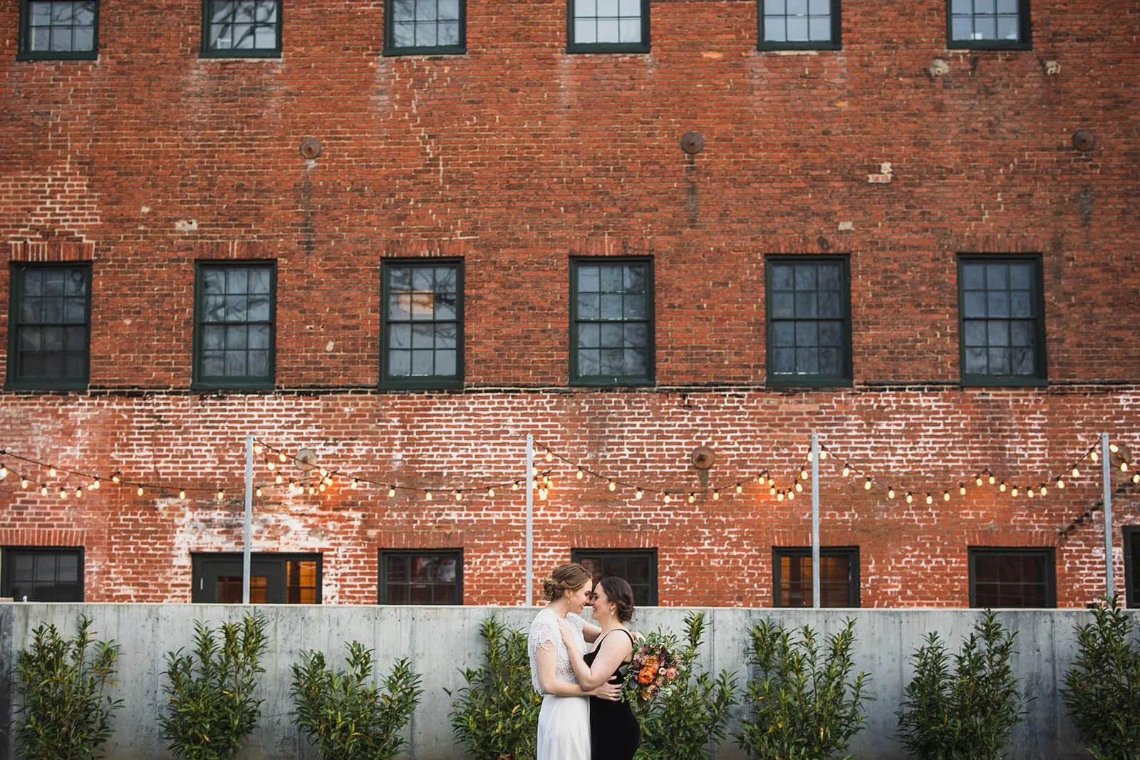 mt-washington-mill-dye-house-wedding-25.jpg