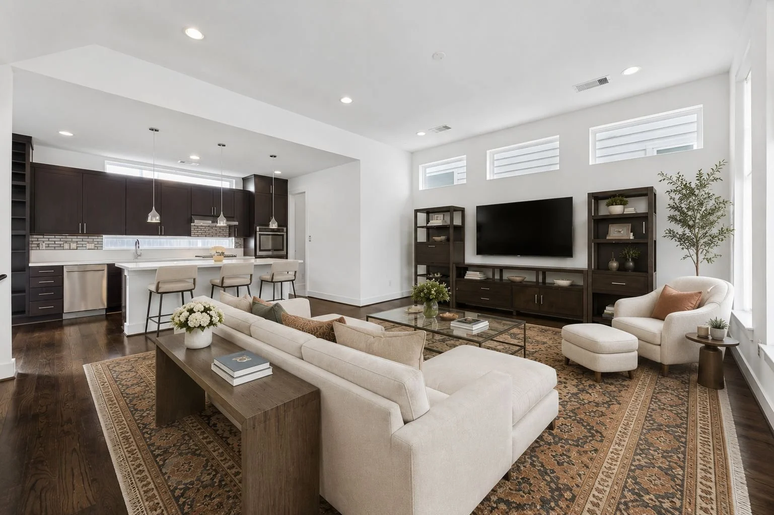 Livingroom.jpg