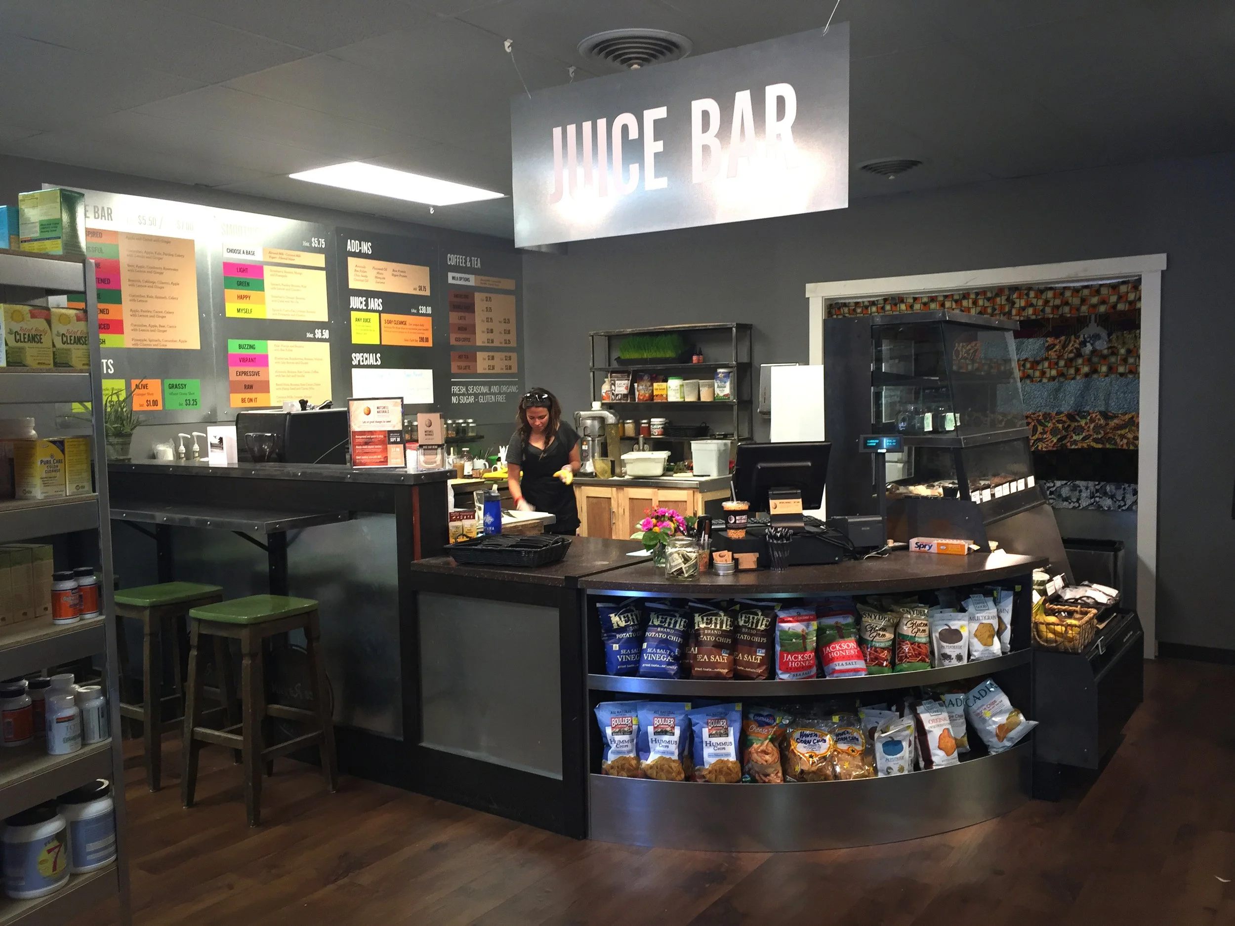 Juice Bar 03 A.JPG