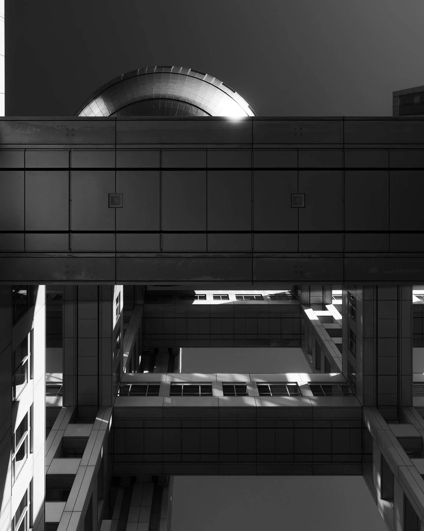 UFO z betonu

Fuji television center 3
Tokyo, jp