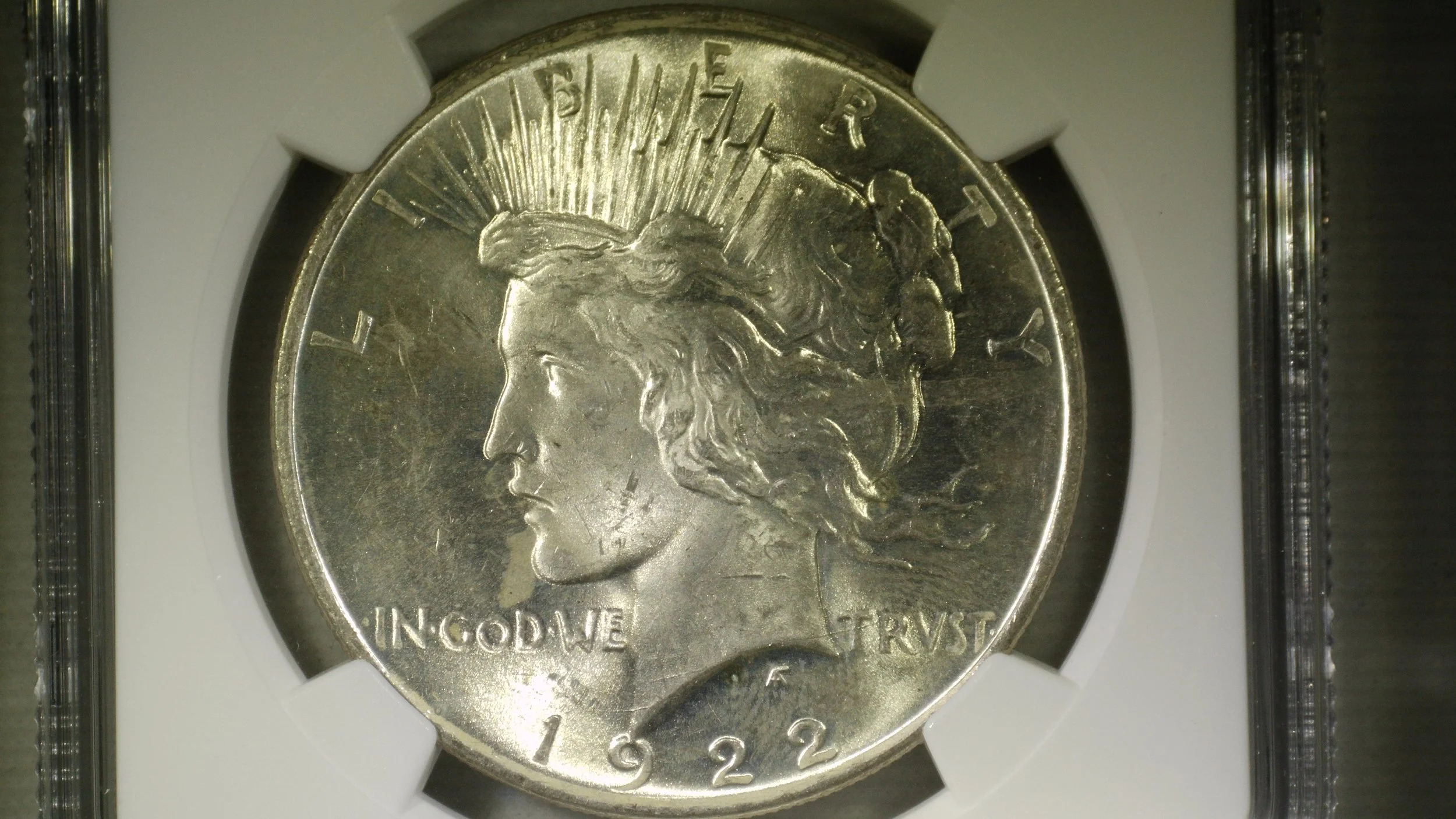 1922 American "Peace" Dollar NGC MS63