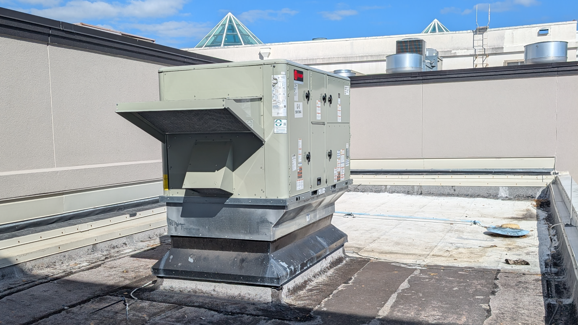 6_Tropic-Kool-Retail-HVAC-Modernization-Boca-Raton.png