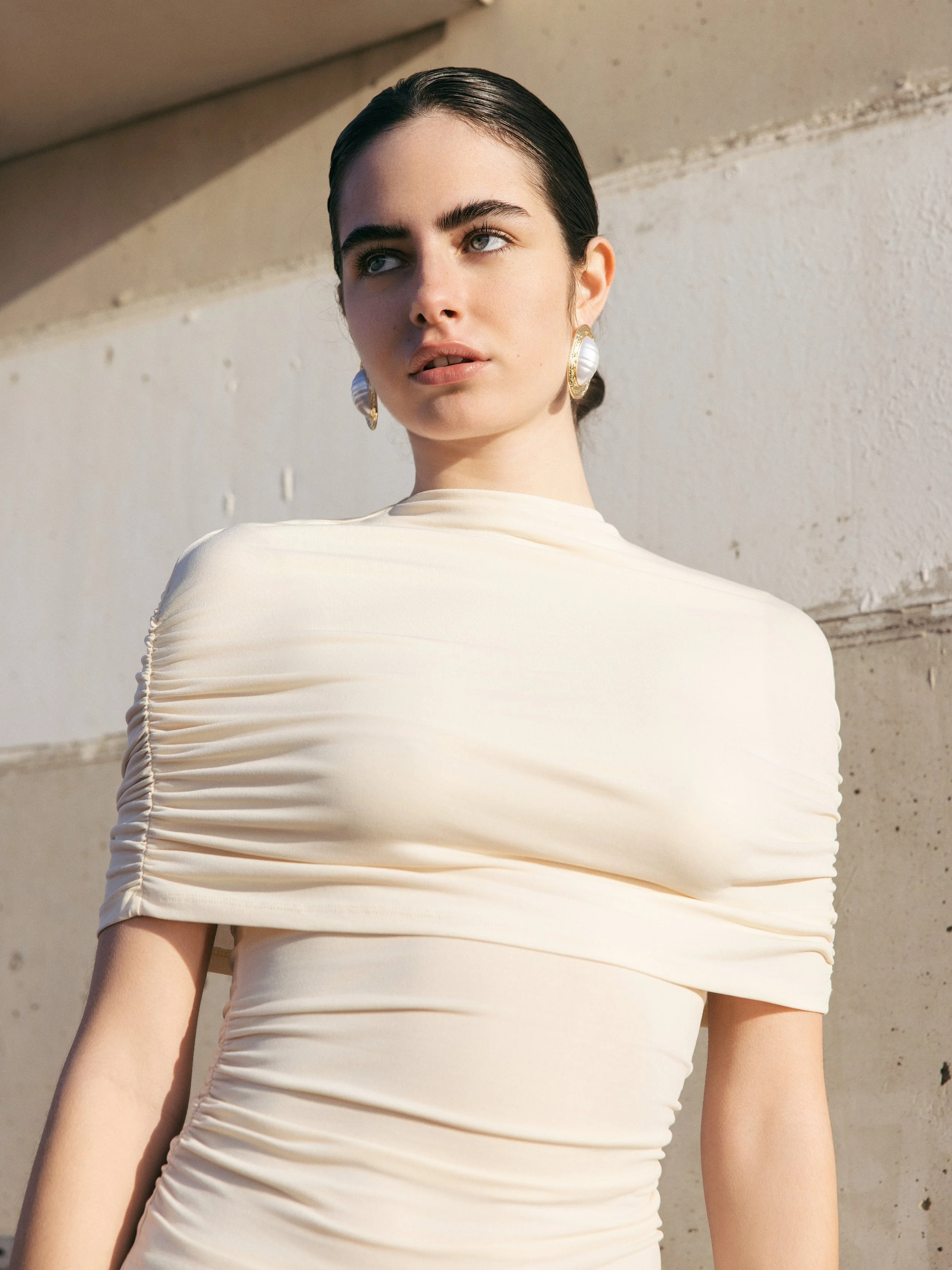 MIA CASTRO 7.jpg