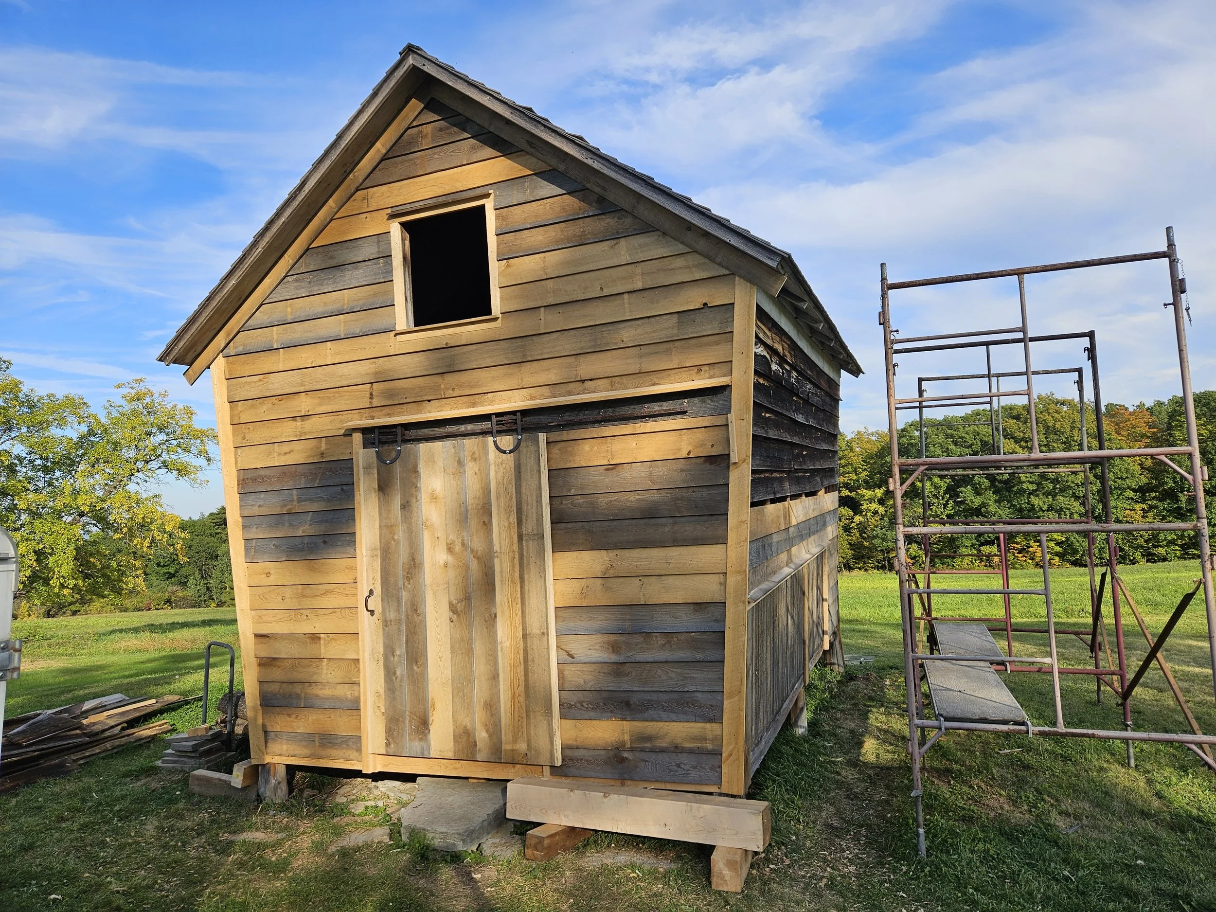 corn crib restoration.jpg