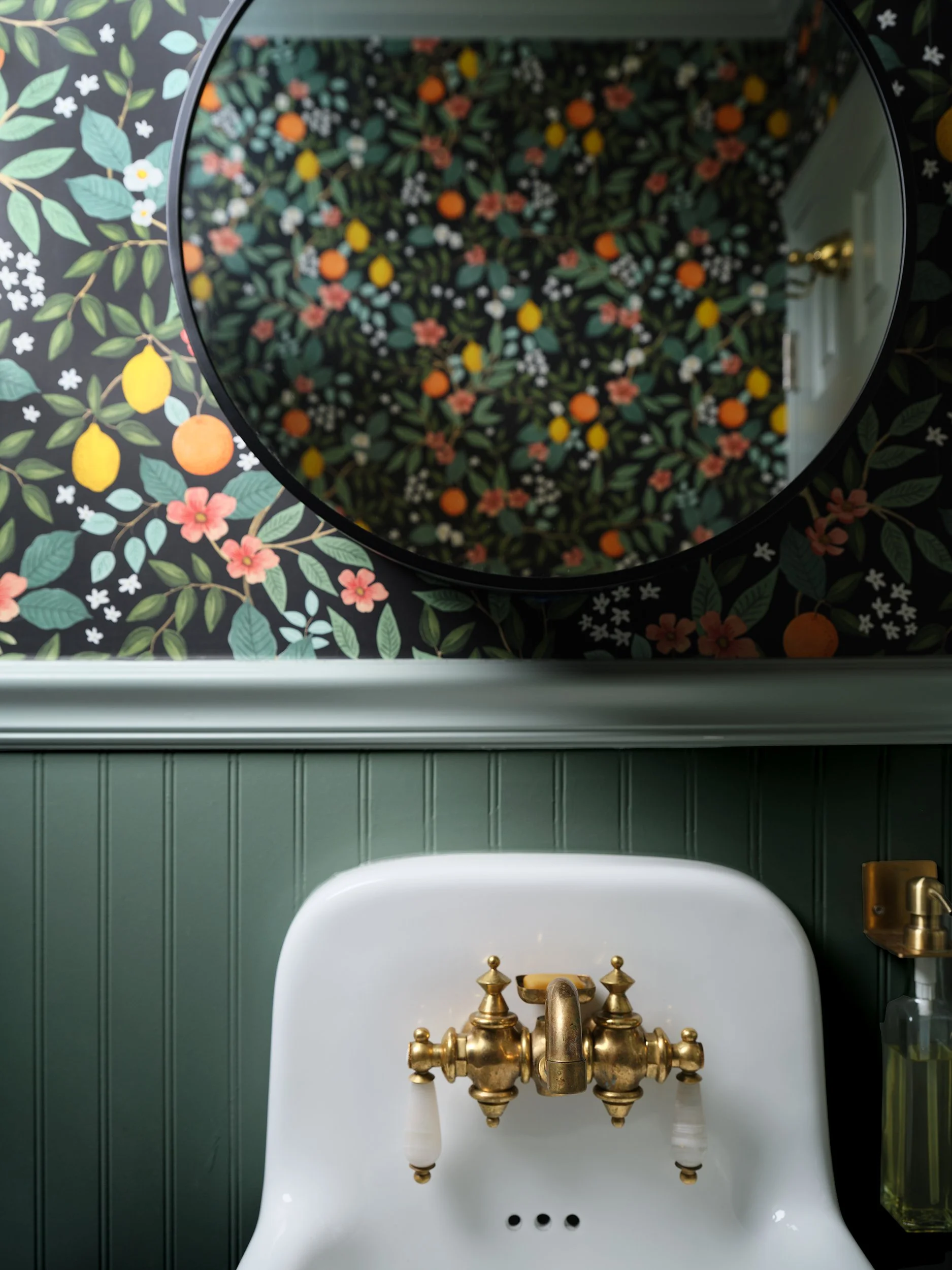 Rehana-Lewis_543_Highland-Ave_Newark_NJ_Powder-Room__0_04-002.jpg