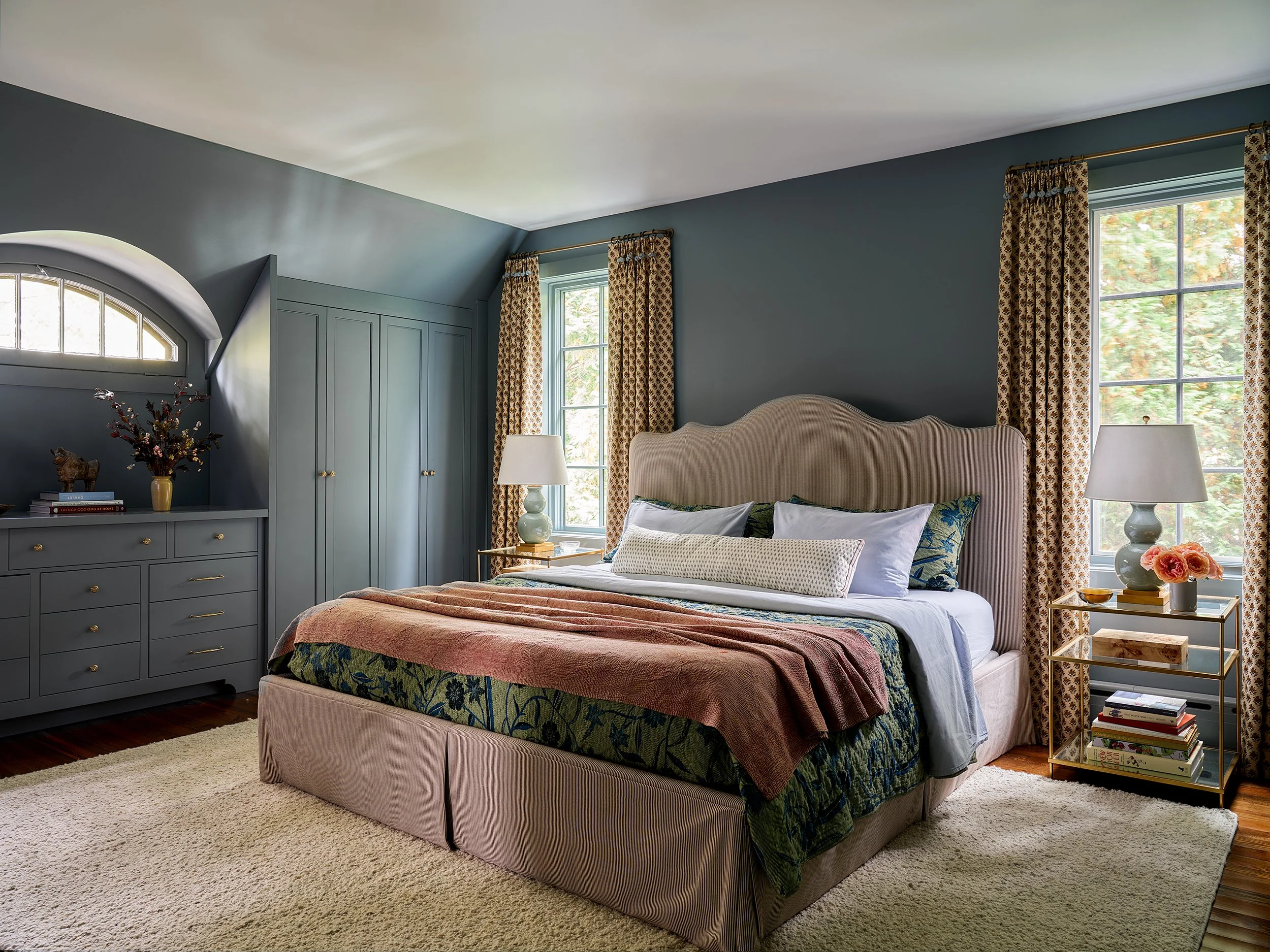 Meghan-Jay_1108_Spruce-St_Winnetka_IL_Primary-Bedroom__0_01-002.jpg