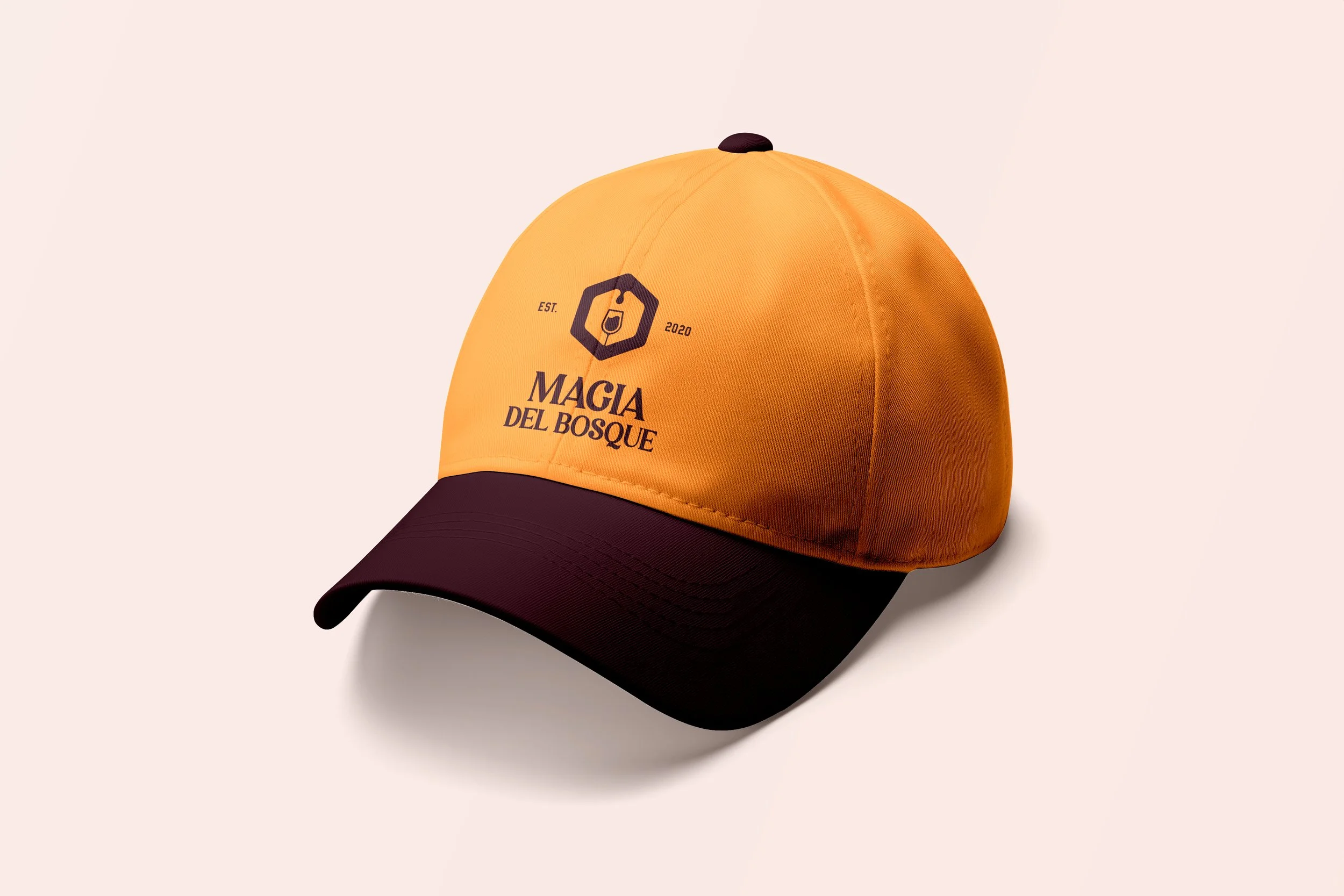 GORRO MOCKUP.jpg