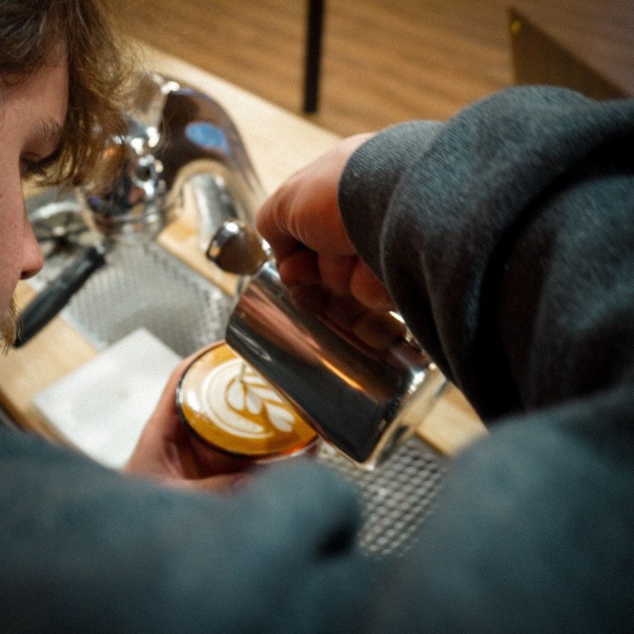 I think we&rsquo;ve reached our snow day quota for the year ?? Should have just cancelled January at this point 🤷🏼&zwj;♀️😂 Anyway, coffee&rsquo;s on and we&rsquo;d love to see you. You can even mobile order from the comfort of your car 👀