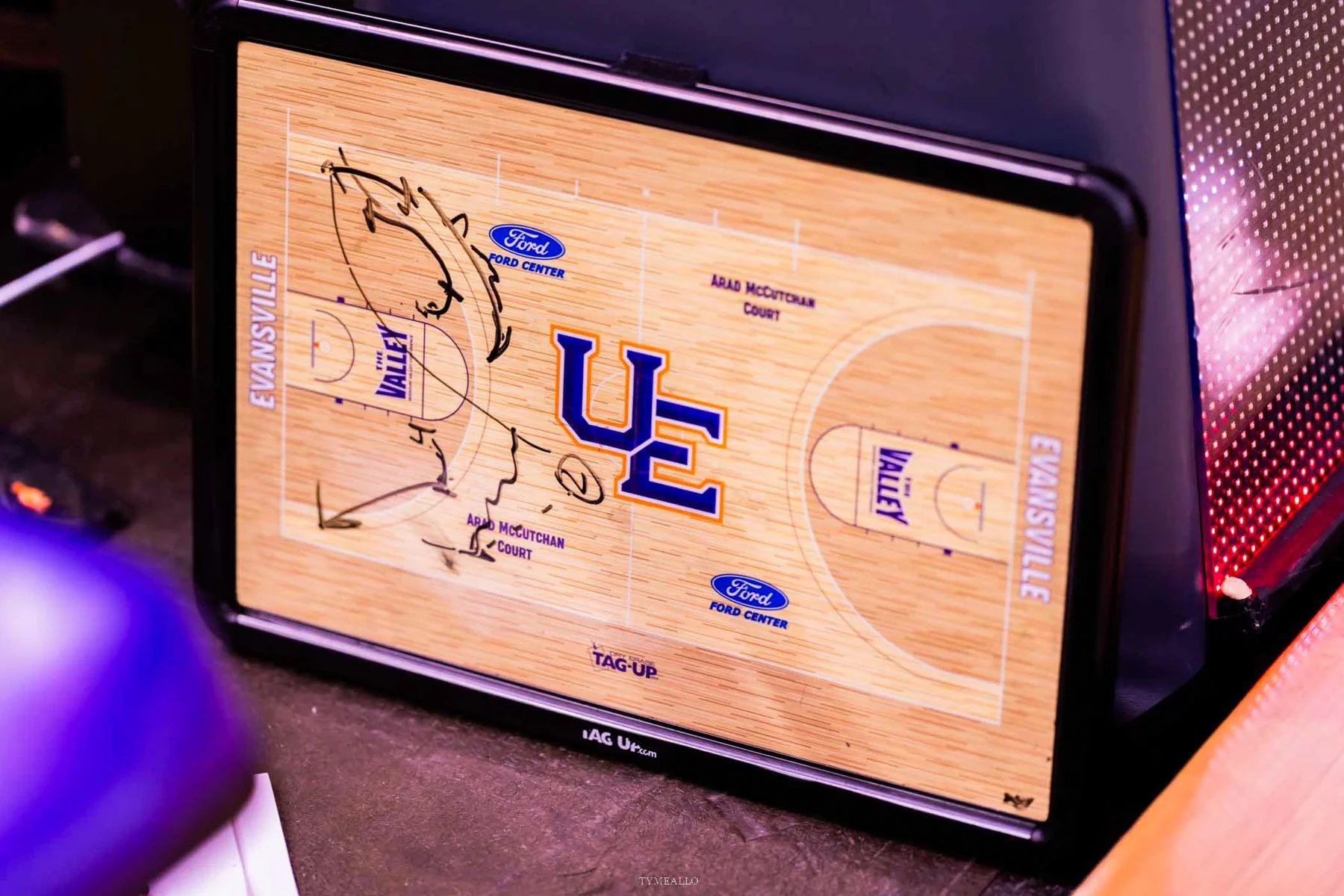 2023-01-25-still-life-AcesMBBall--73.jpg