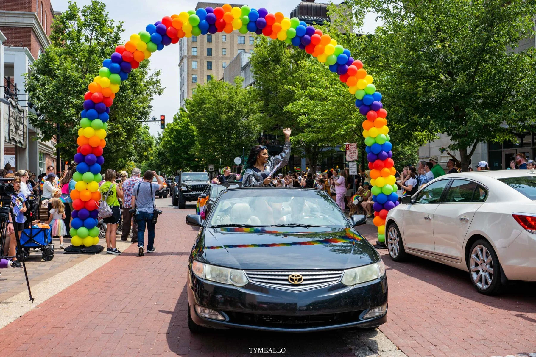 2023-06-30-still-life-evv-pride--029.jpg