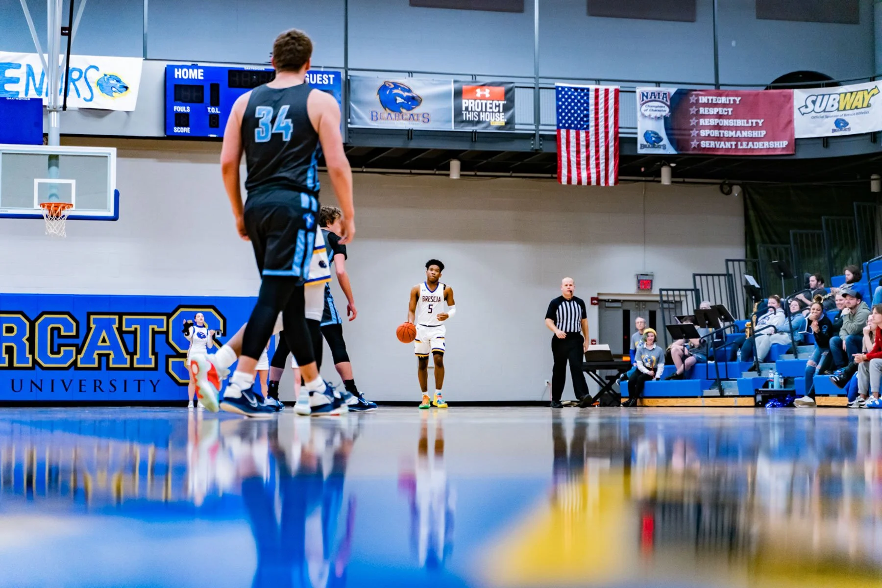 2023-02-09-still-life-Brescia-bball--69.jpg